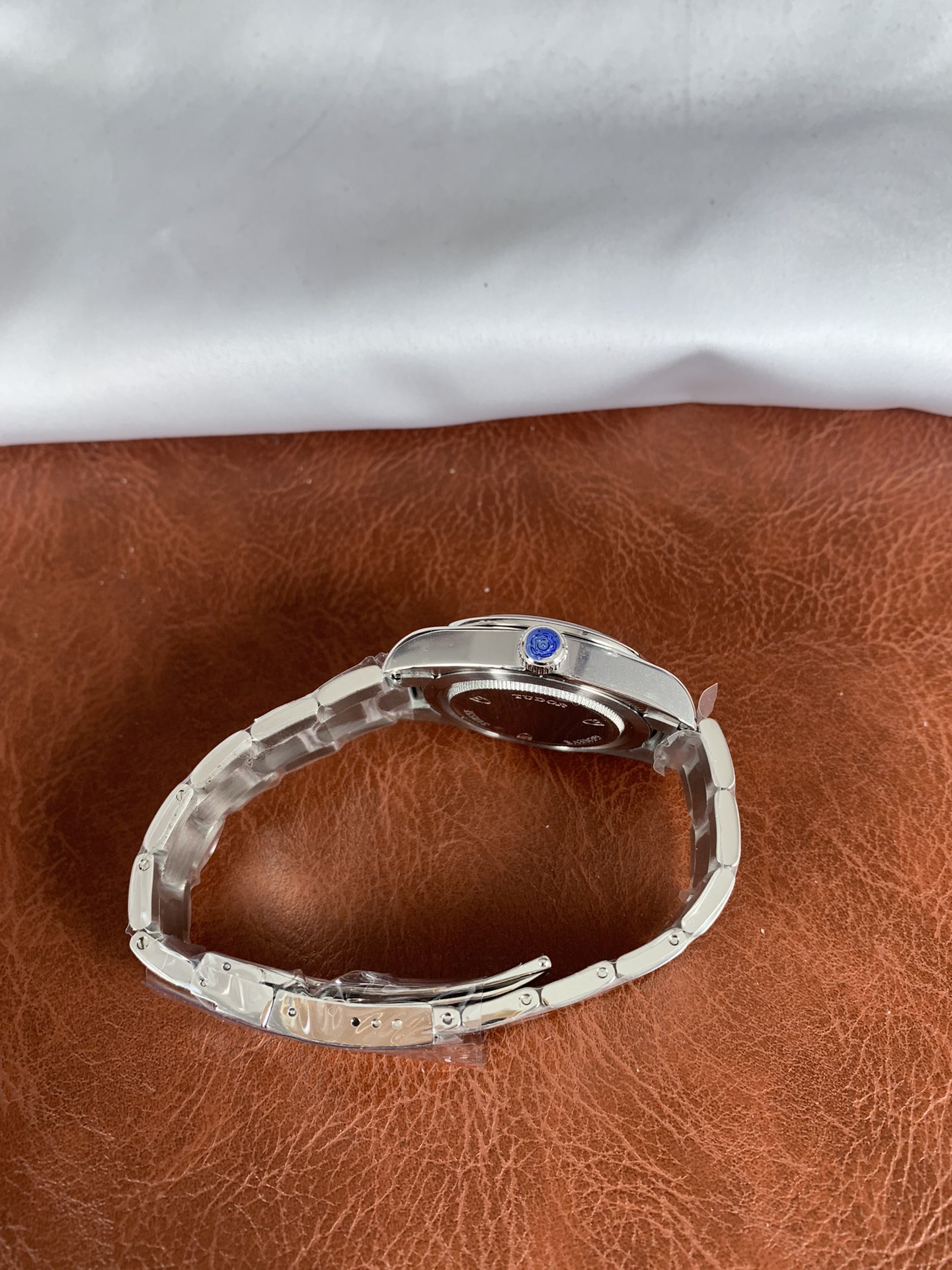 Replica Tudor Mens 79540