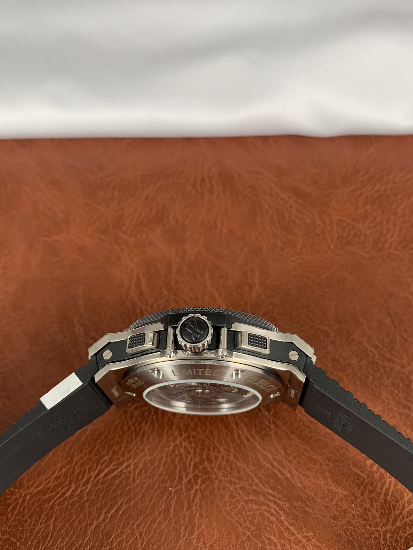 Replica Hublot Mens 301.SB.131.RX