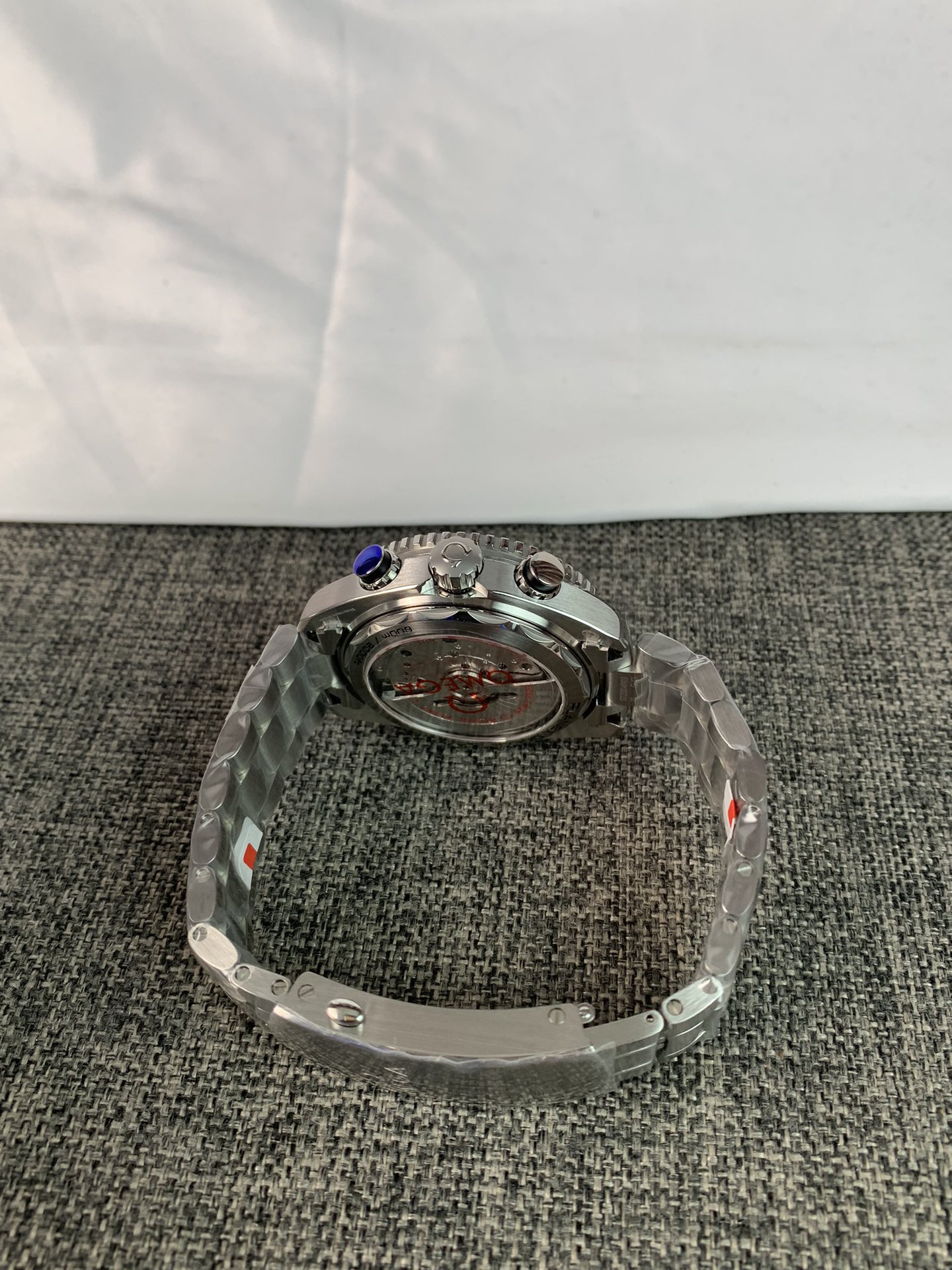 Replica Omega Men Planet Ocean 215.90.46.51.99.001