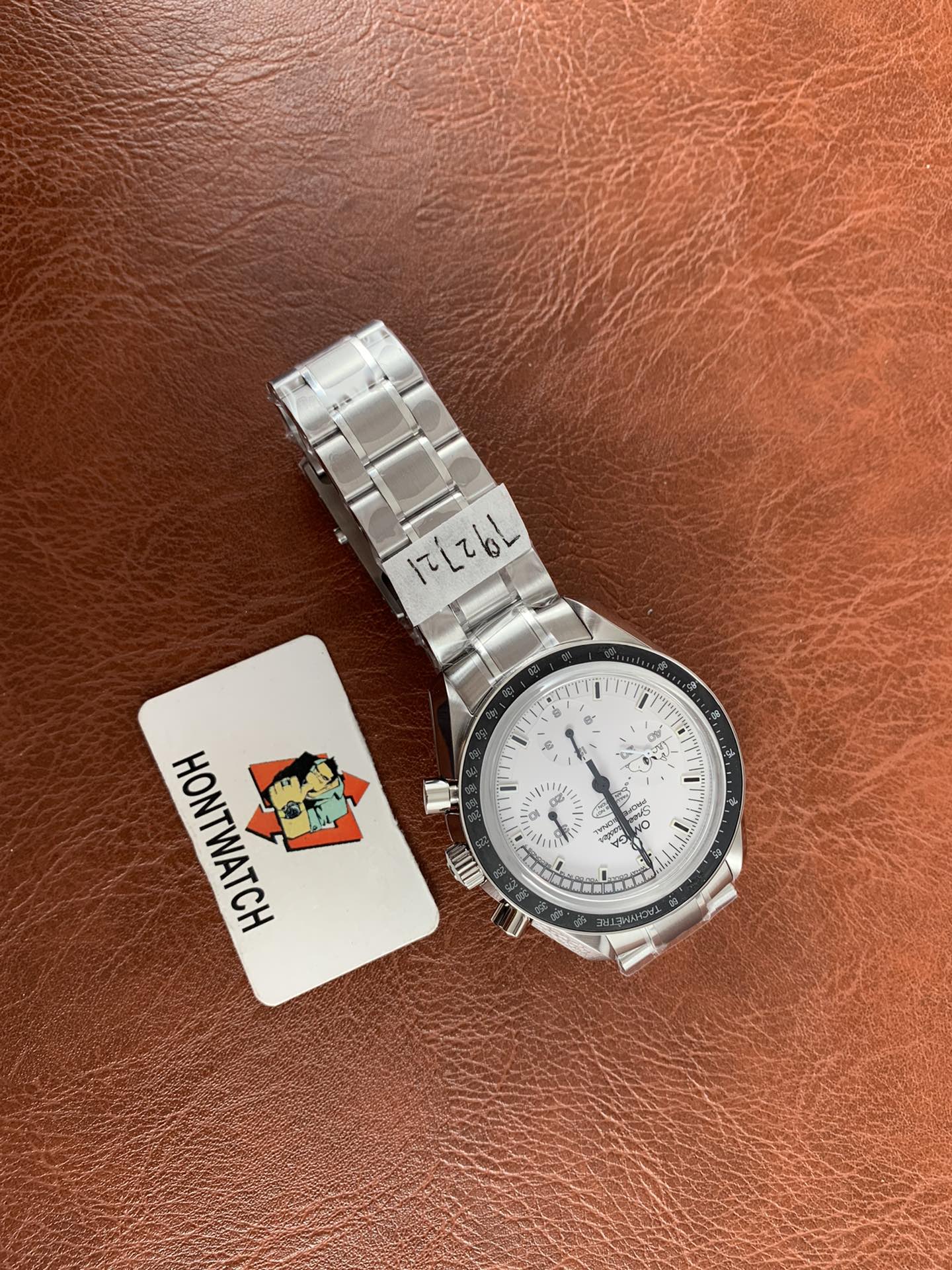 Replica Omega Men Speedmaster Snoopy Award 311.32.42.30.04.003