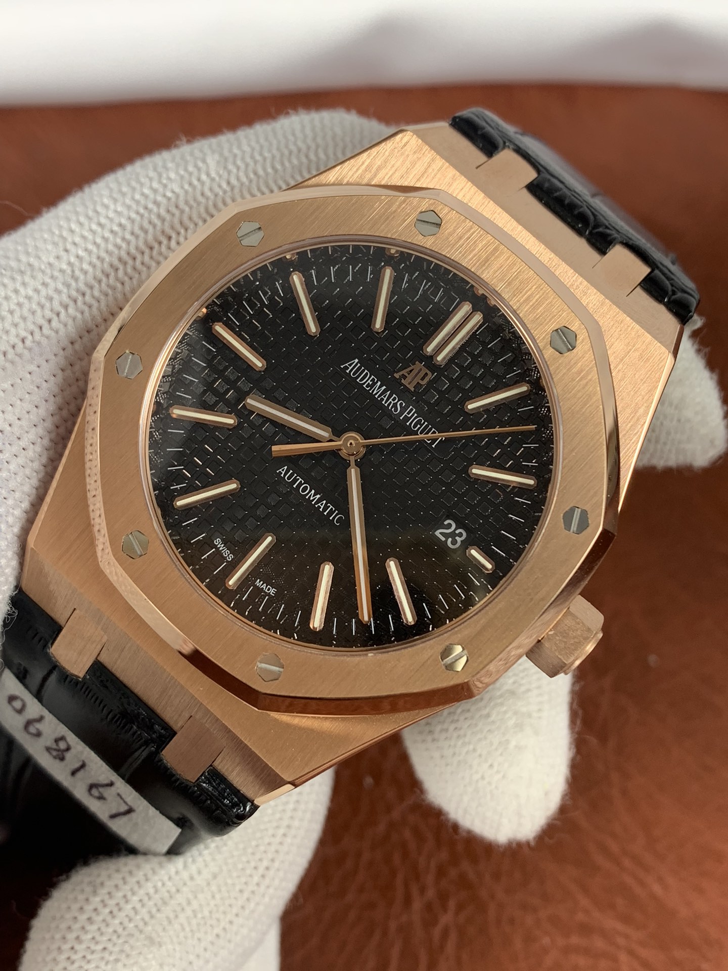 Replica Audemars Piguet Men Royal Oak 15500OR.OO.D002CR.01
