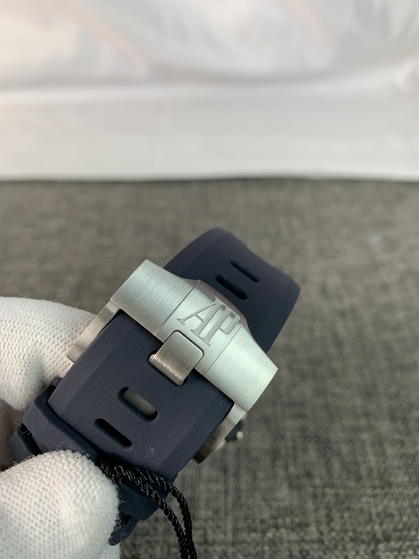 Replica Audemars Piguet Mens Ref.15720ST.OO.A027CA.01