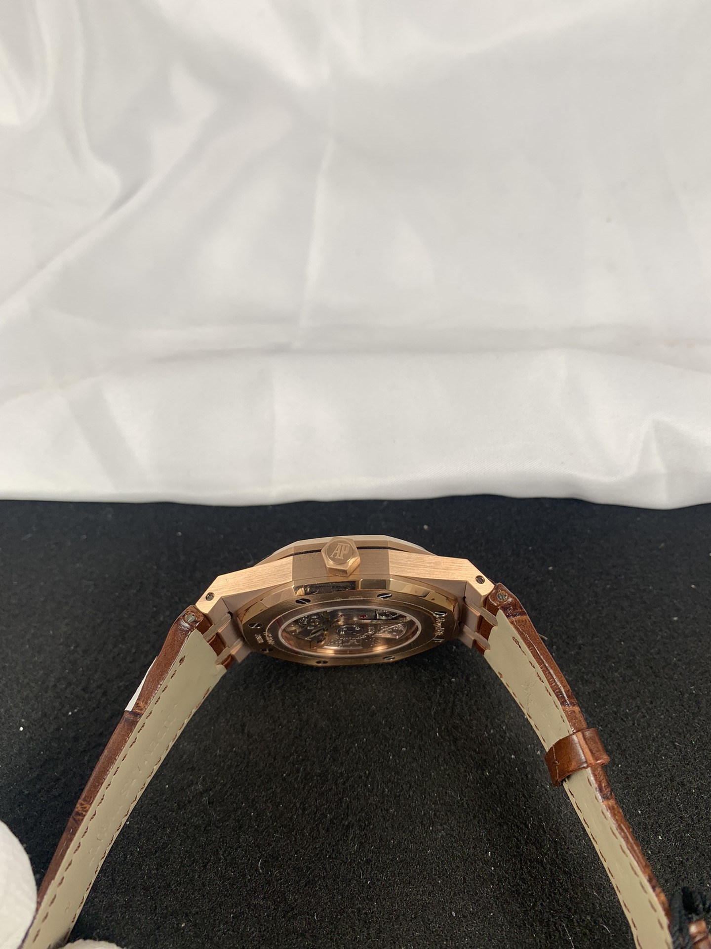 Replica Audemars Piguet Men Royal Oak Ref.15400 3 Replica Audemars Piguet Men Royal Oak Ref.15400