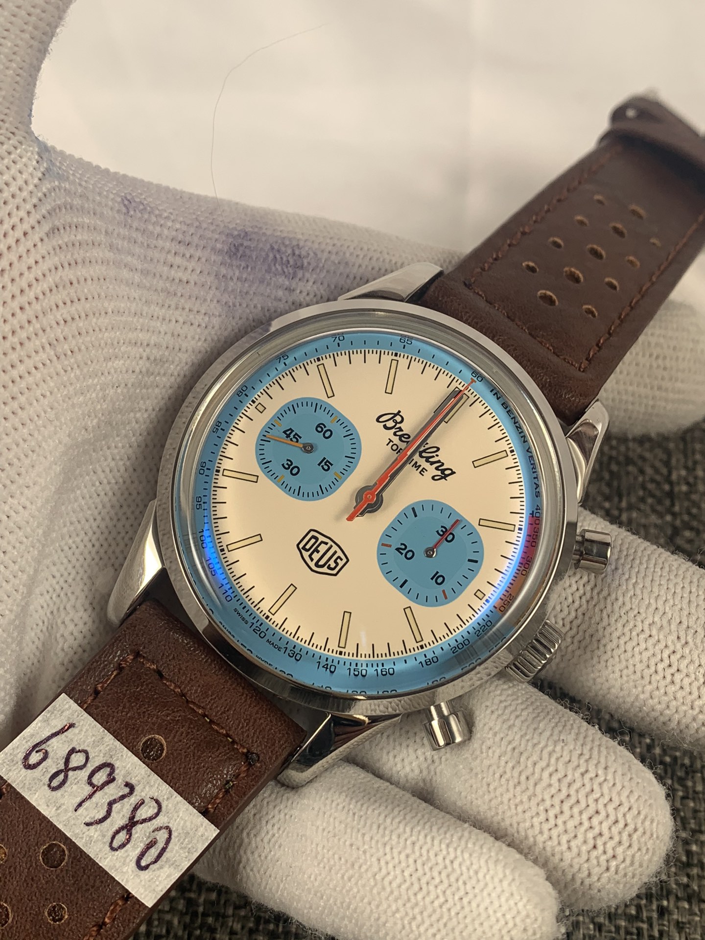 Replica Breitling Men Deus A233112A1A1X1