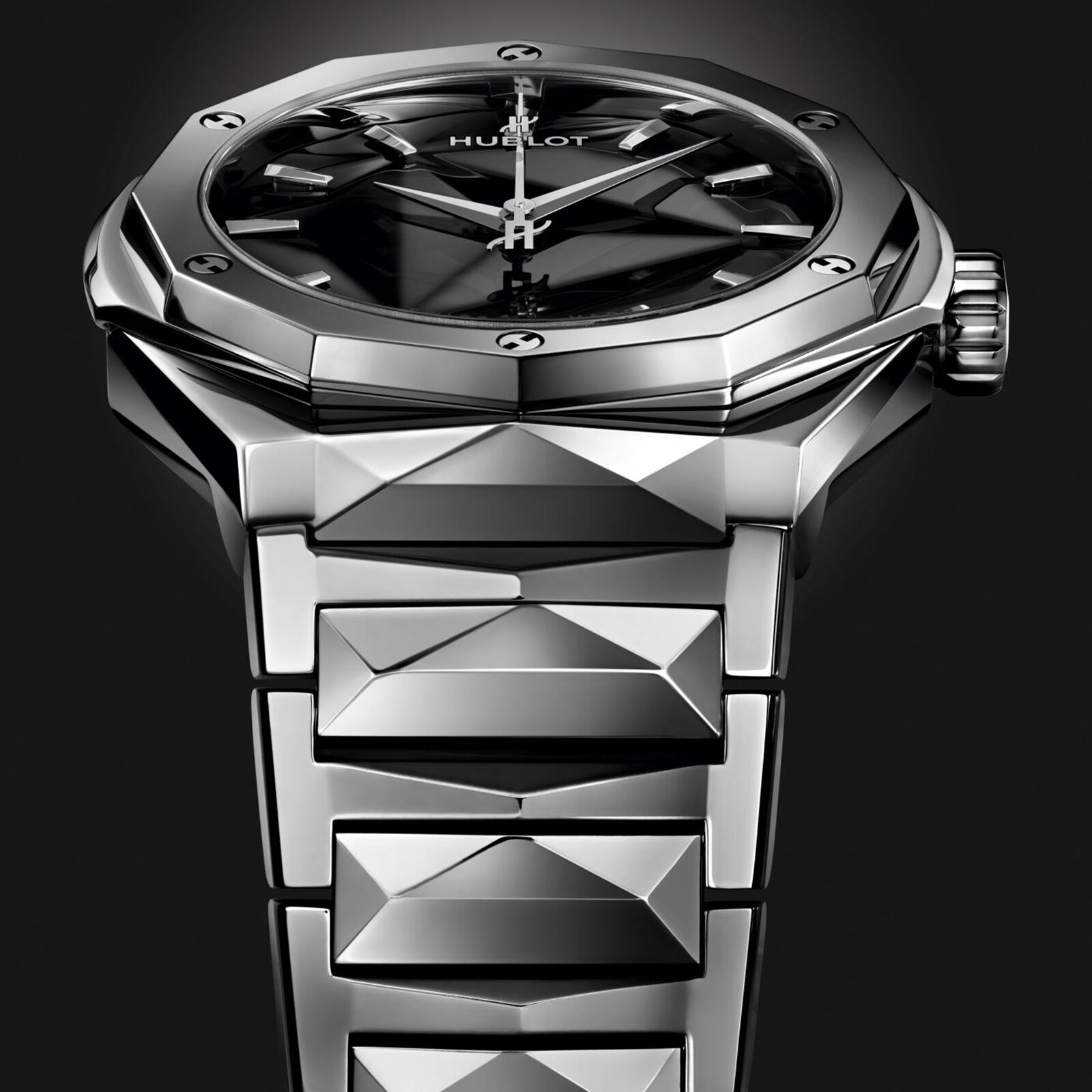 Replica Hublot Classic Fusion 40mm Mens details 550.NS.1800.NS.ORL22 3 Replica Hublot Classic Fusion 40mm Mens details 550.NS.1800.NS.ORL22