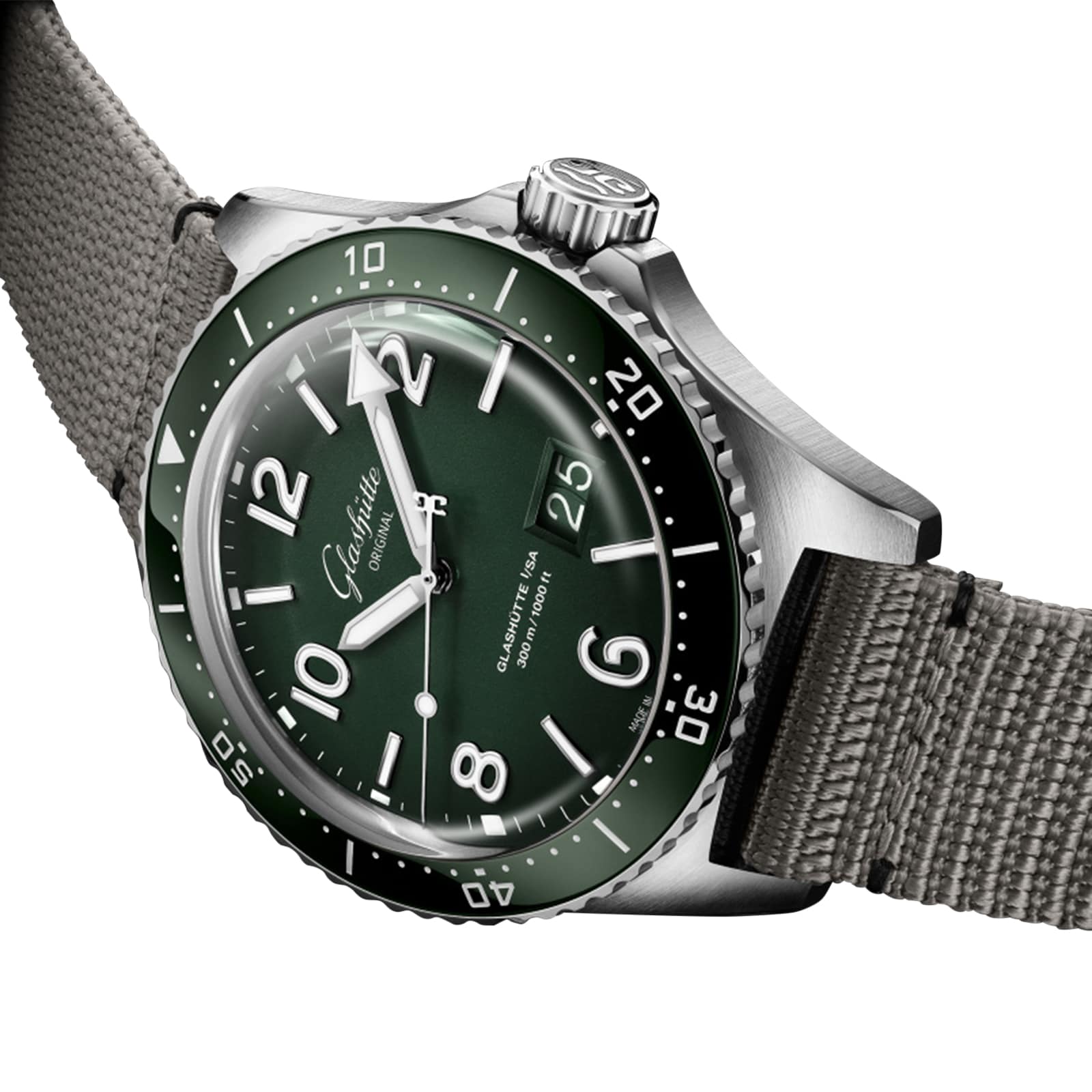 Replica Glashutte Original SeaQ 43.2mm Mens details - Synthetic Strap 1-36-13-07-83-08