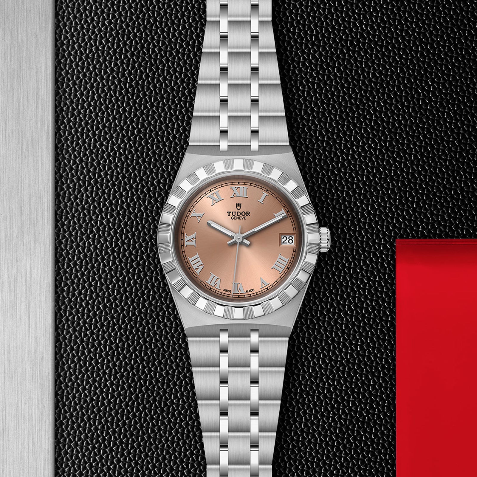 Replica Tudor Royal 34mm Steel Case Salmon Dial M28400-0009