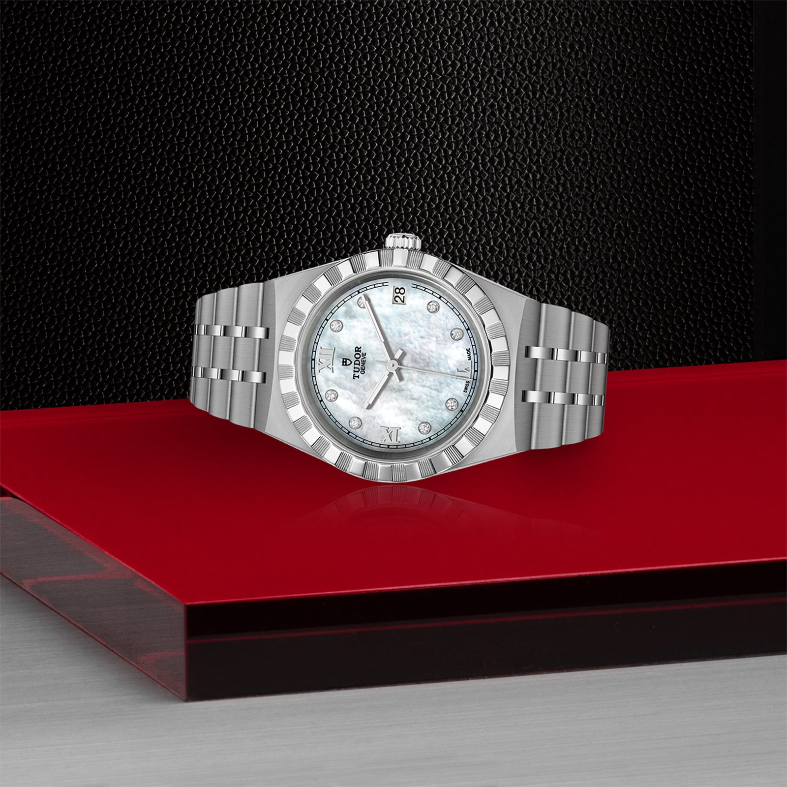 Replica Tudor Royal Date M28400-0005