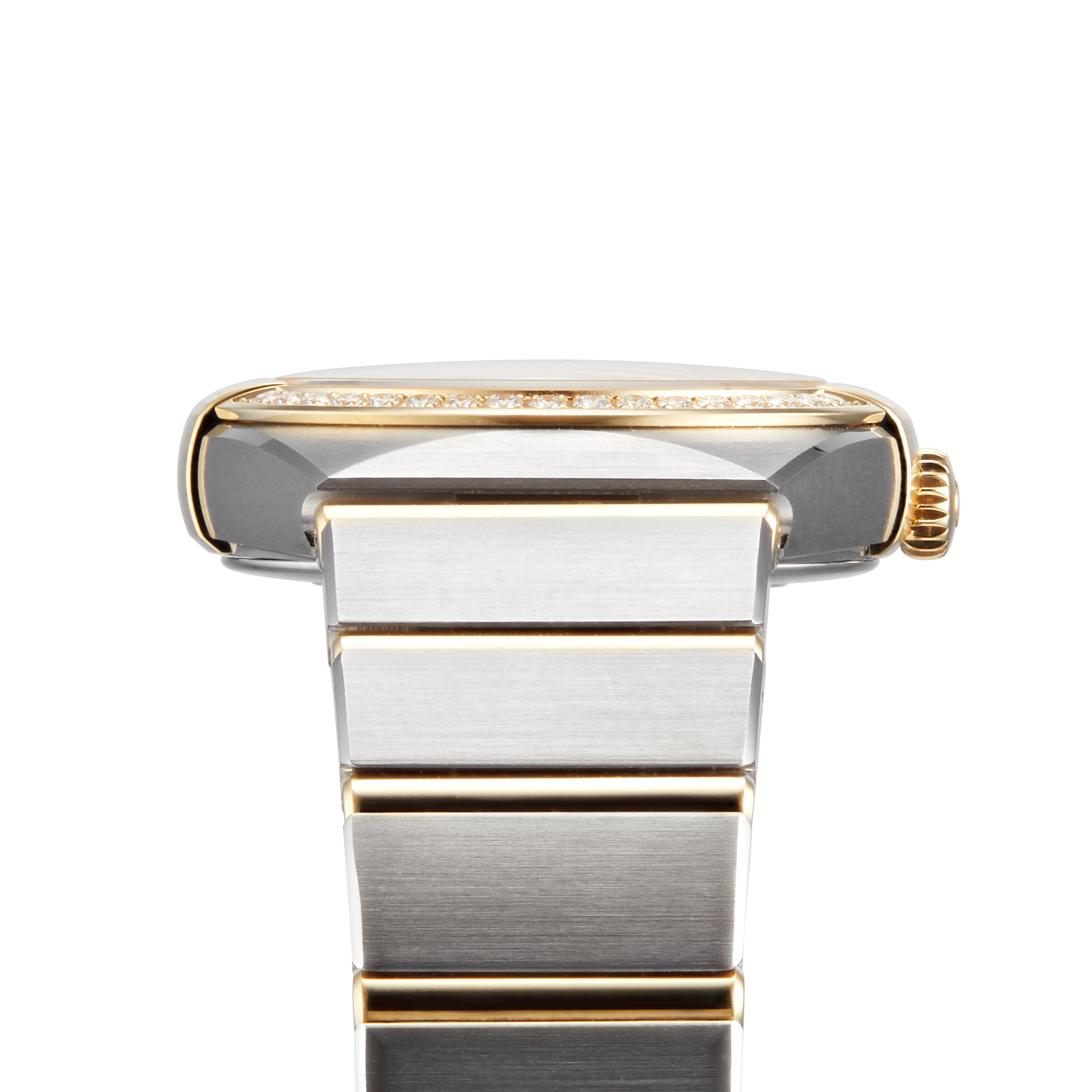 Replica Omega Constellation Manhattan 28mm Ladies details O13125286052002 3 Replica Omega Constellation Manhattan 28mm Ladies details O13125286052002