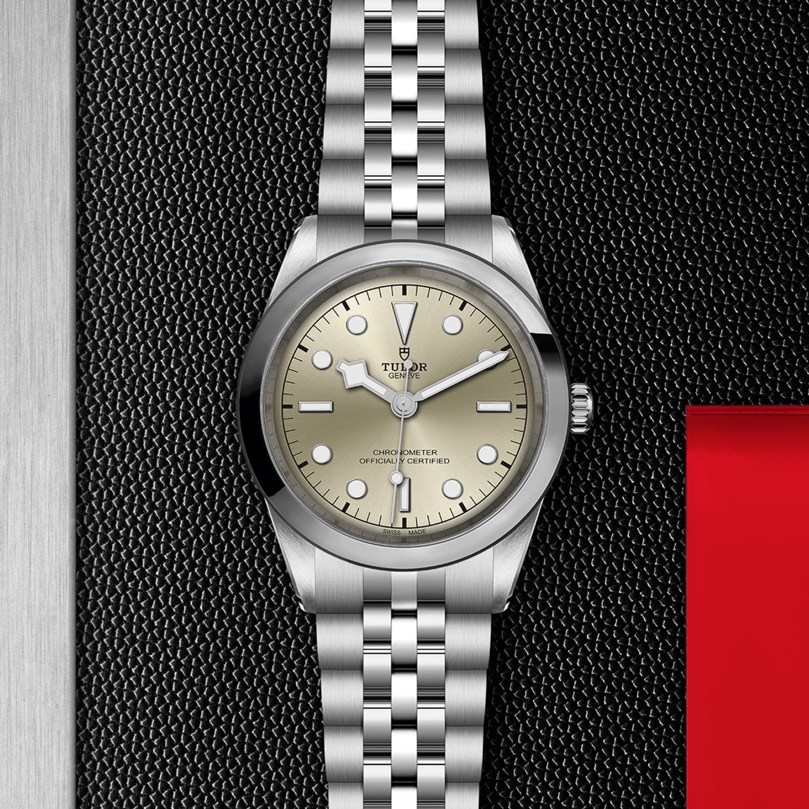 Replica Tudor Black Bay 41 Manufacture Calibre MT5601 (COSC) 41mm Steel Case Steel Bracelet M79680-0003 3 Replica Tudor Black Bay 41 Manufacture Calibre MT5601 (COSC) 41mm Steel Case Steel Bracelet M79680-0003
