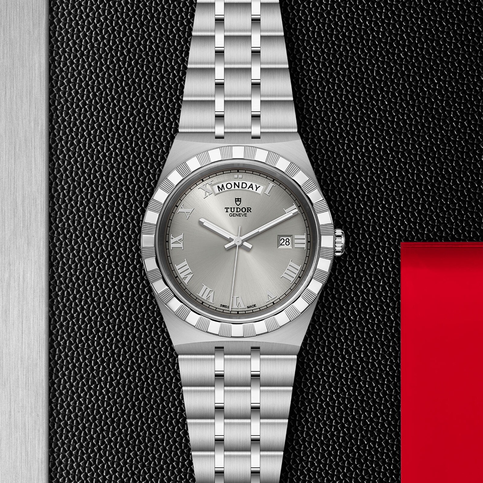 Replica Tudor Royal M28600-0001