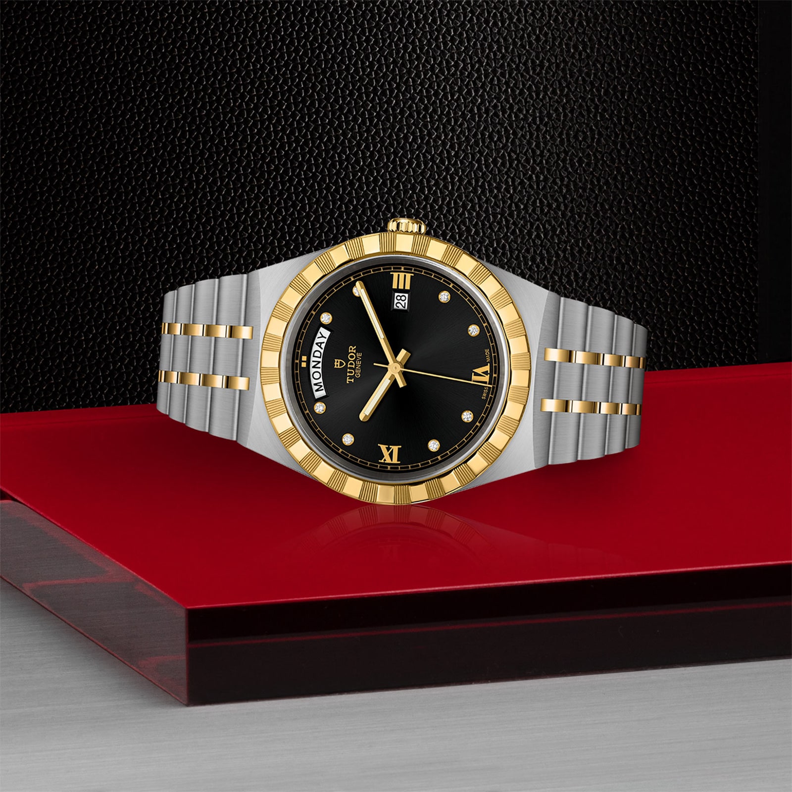 Replica Tudor Royal Date Day M28603-0005