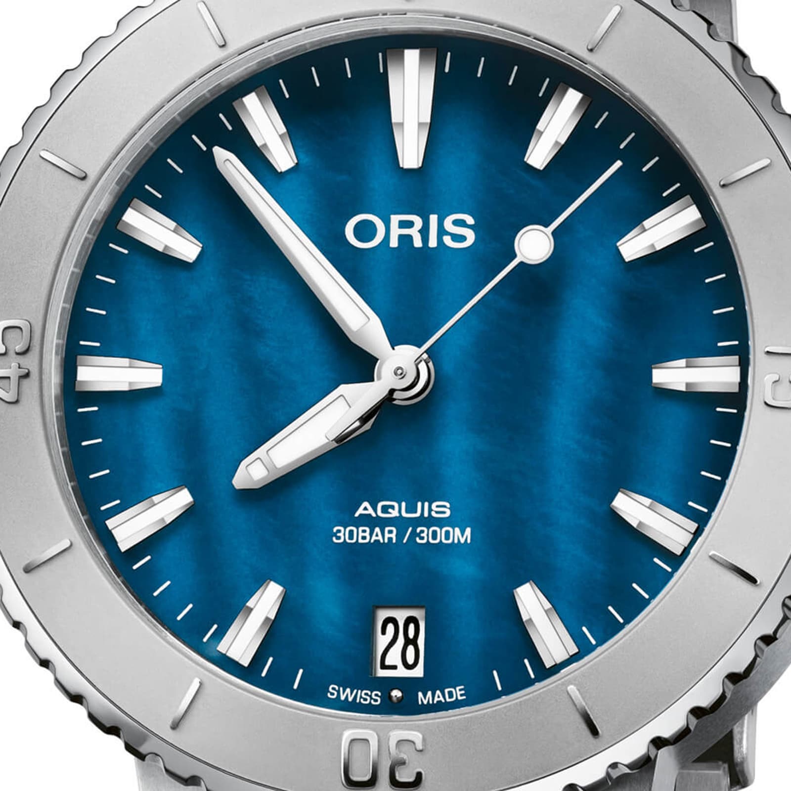 Replica Oris Aquis Date 36.5mm Unisex details Blue 01 733 7770 4155-07 8 18 05P