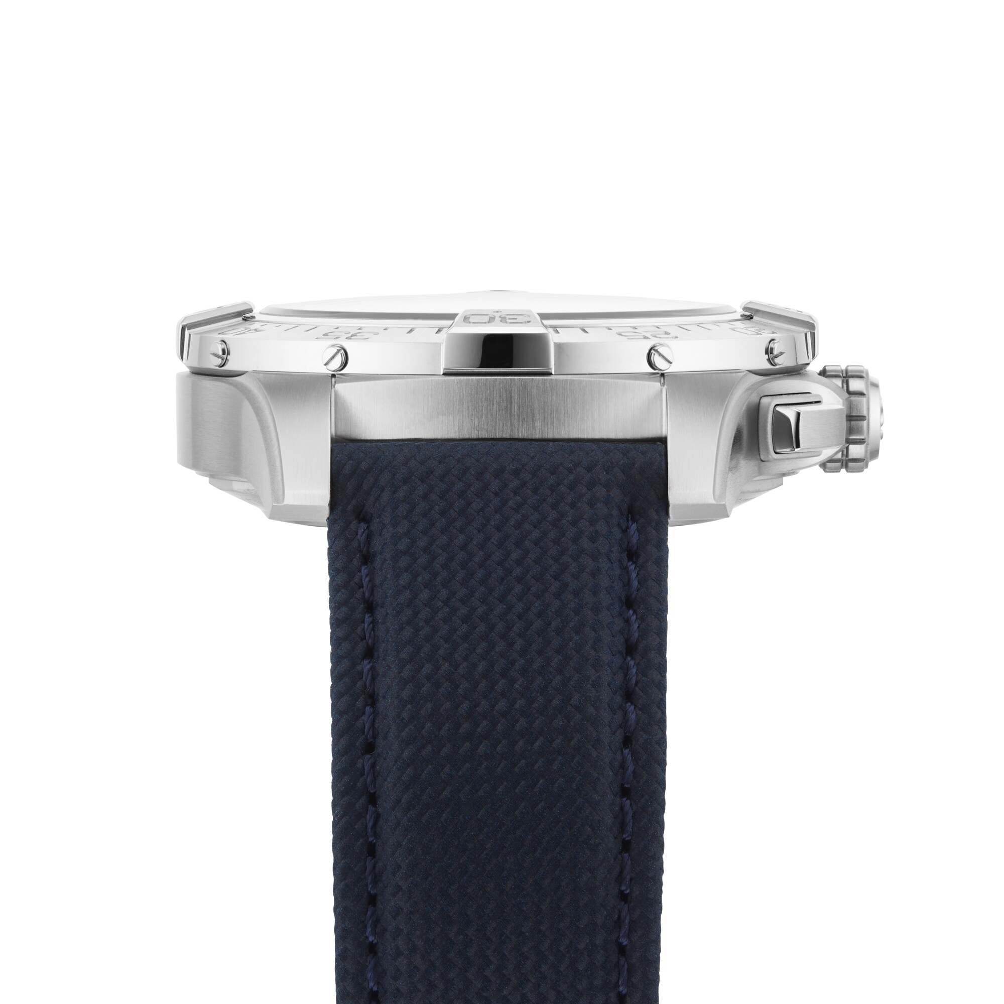 Replica Breitling Avenger Chronograph B01 44mm Mens details Blue Leather AB0147101C1X1 3 Replica Breitling Avenger Chronograph B01 44mm Mens details Blue Leather AB0147101C1X1