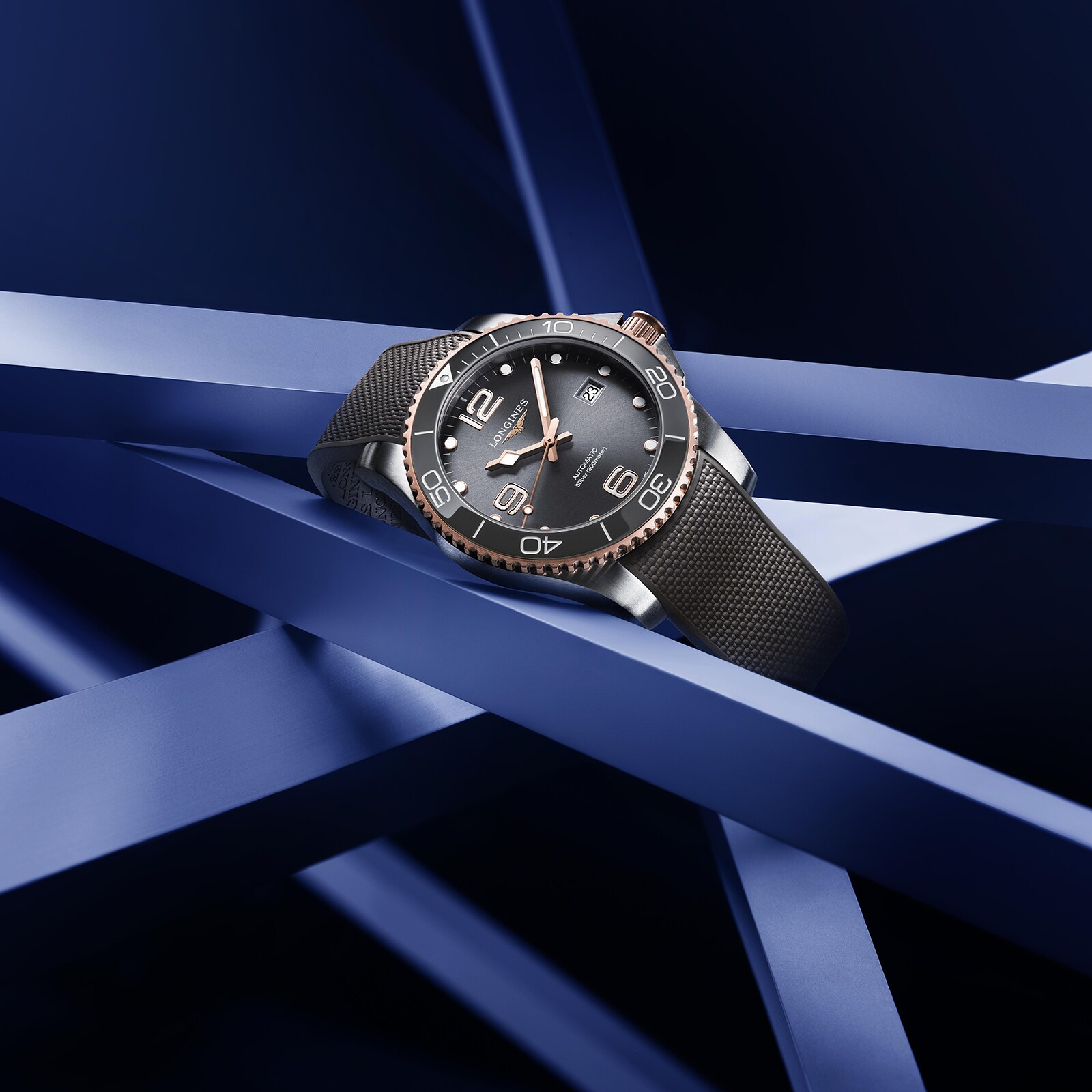 Replica Longines HydroConquest 41mm Mens details L37813789 3 Replica Longines HydroConquest 41mm Mens details L37813789