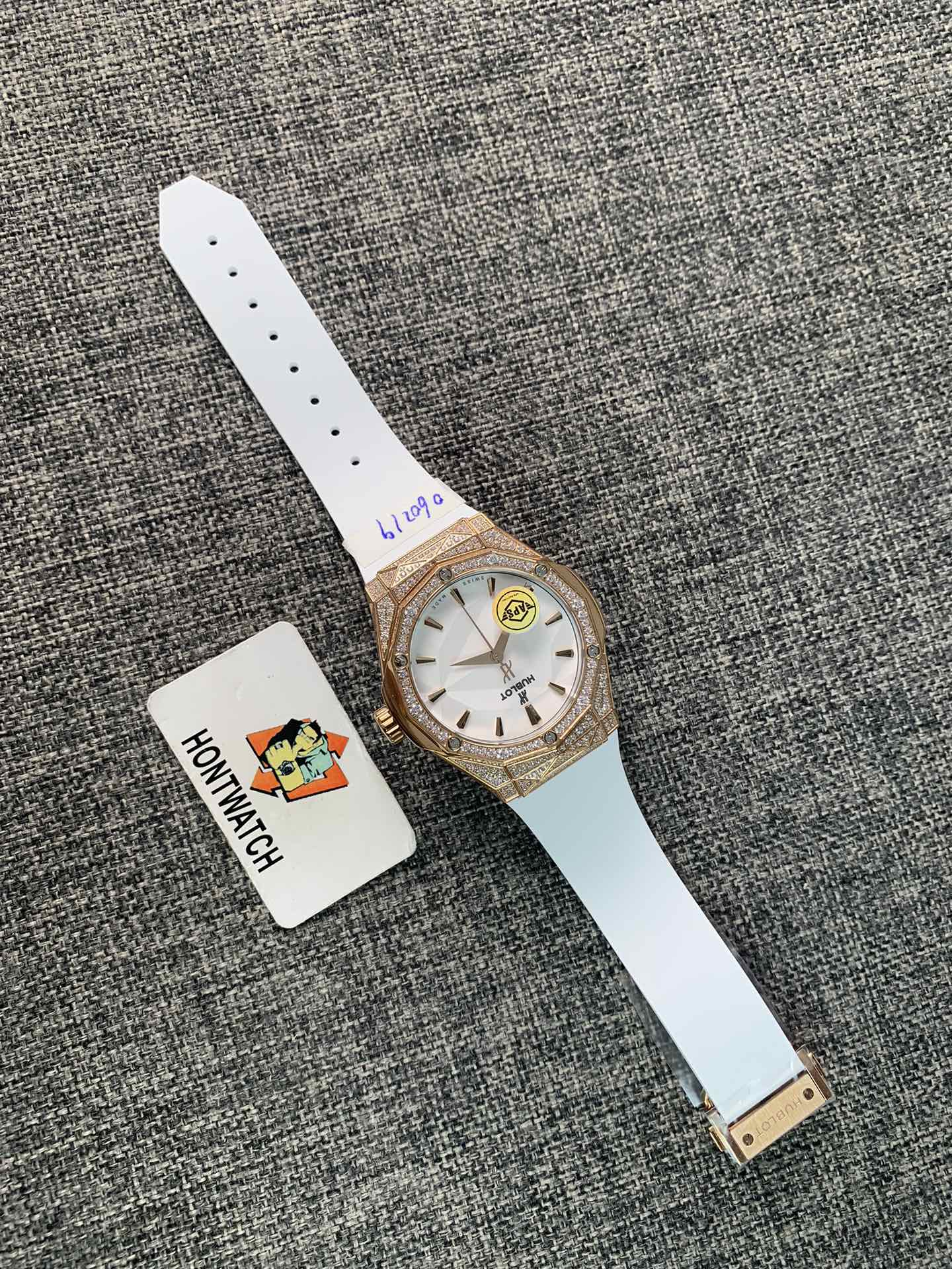 Replica Hublot Mens 550.OS.2200.RW.1604.ORL20 4 Replica Hublot Mens 550.OS.2200.RW.1604.ORL20