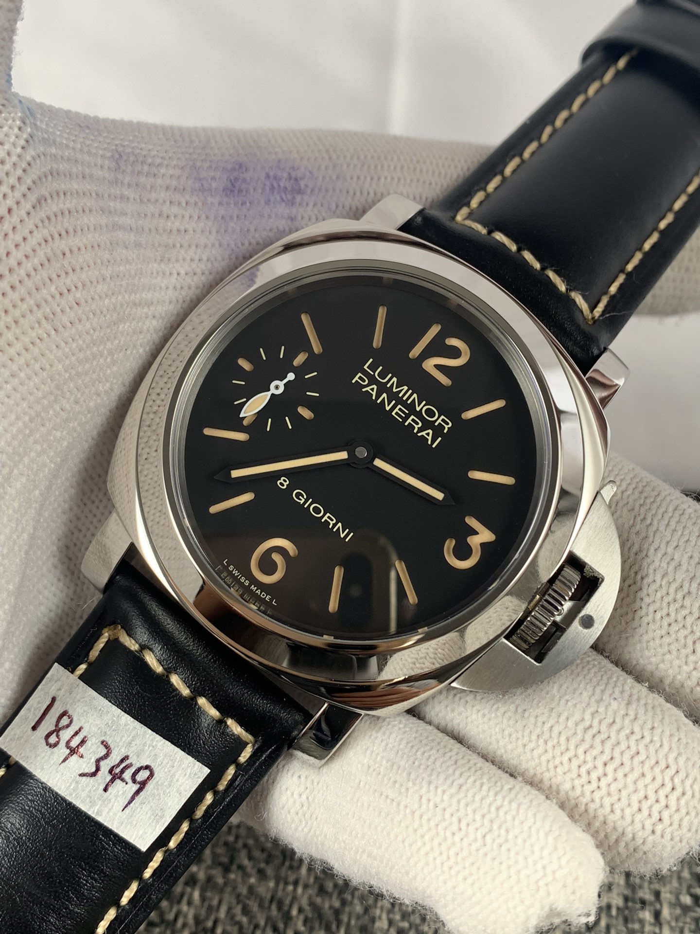 Replica Panerai Men Luminor Base 8 Giorni PAM00915 4 Replica Panerai Men Luminor Base 8 Giorni PAM00915