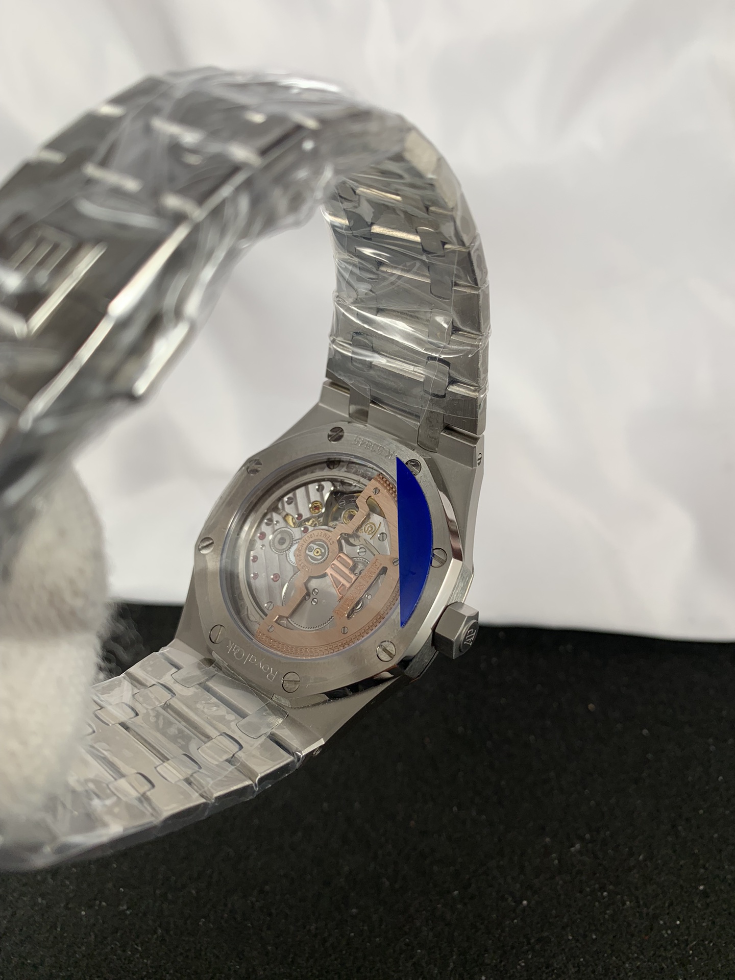 Replica Audemars Piguet Men Royal Oak Ref.16202PT 4 Replica Audemars Piguet Men Royal Oak Ref.16202PT