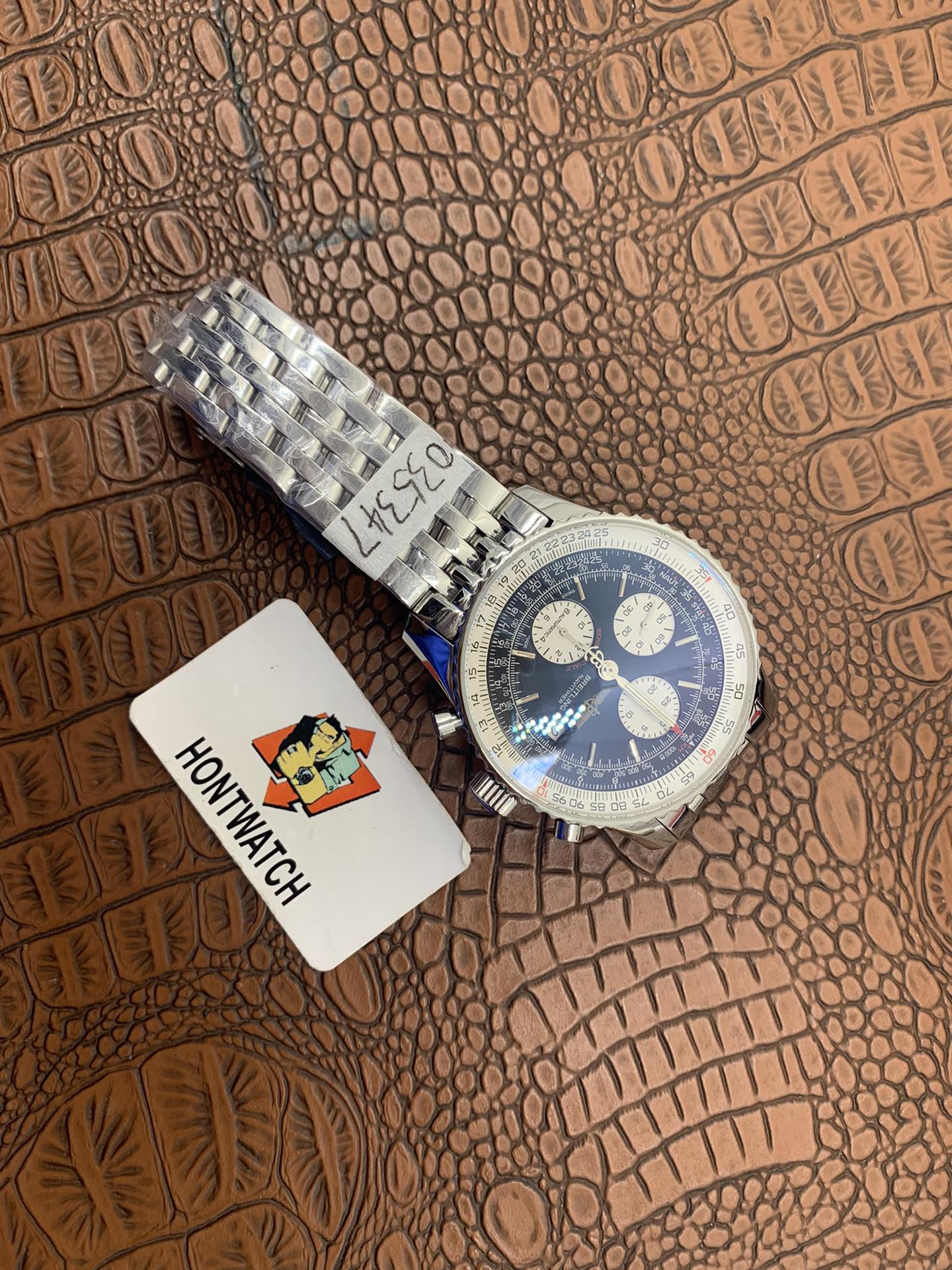 Replica Breitling Men Navitimer A13322 4 Replica Breitling Men Navitimer A13322