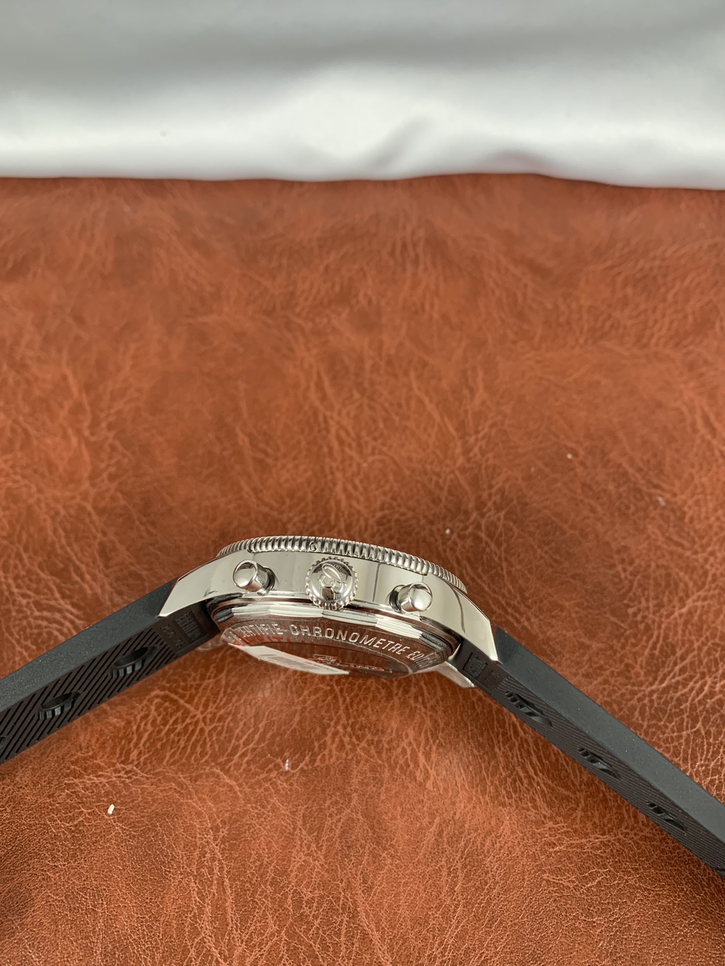 Replica Breitling Men Superocean Heritage II Chronograph A13320 4 Replica Breitling Men Superocean Heritage II Chronograph A13320