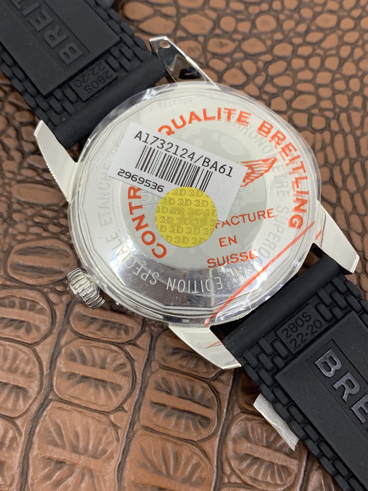 Replica Breitling Men Superocean Heritage B20 Automatic 42 AB2010121B1A1 4 Replica Breitling Men Superocean Heritage B20 Automatic 42 AB2010121B1A1