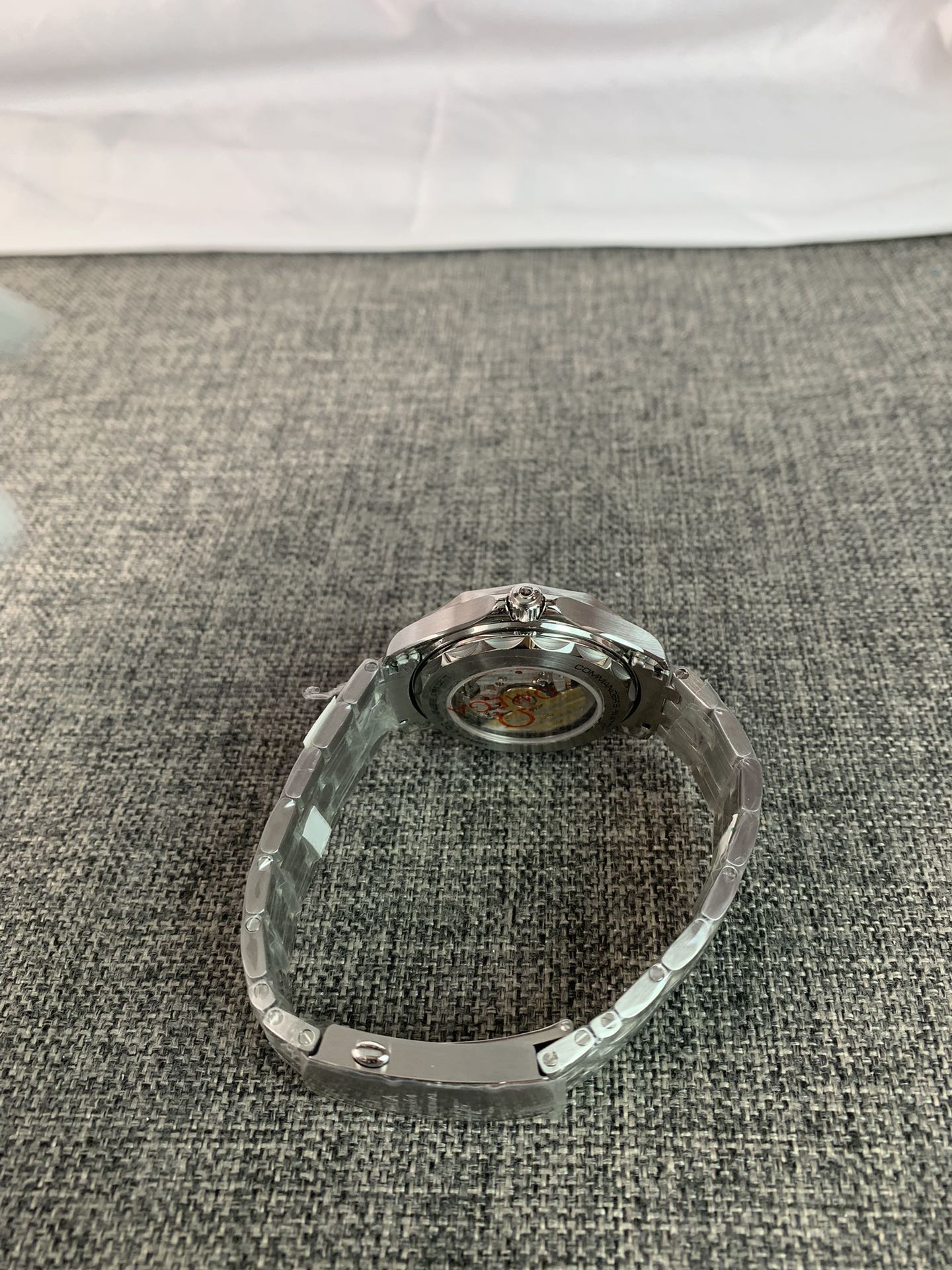 Replica Omega Men Speedmaster 212.32.41.20.04.001