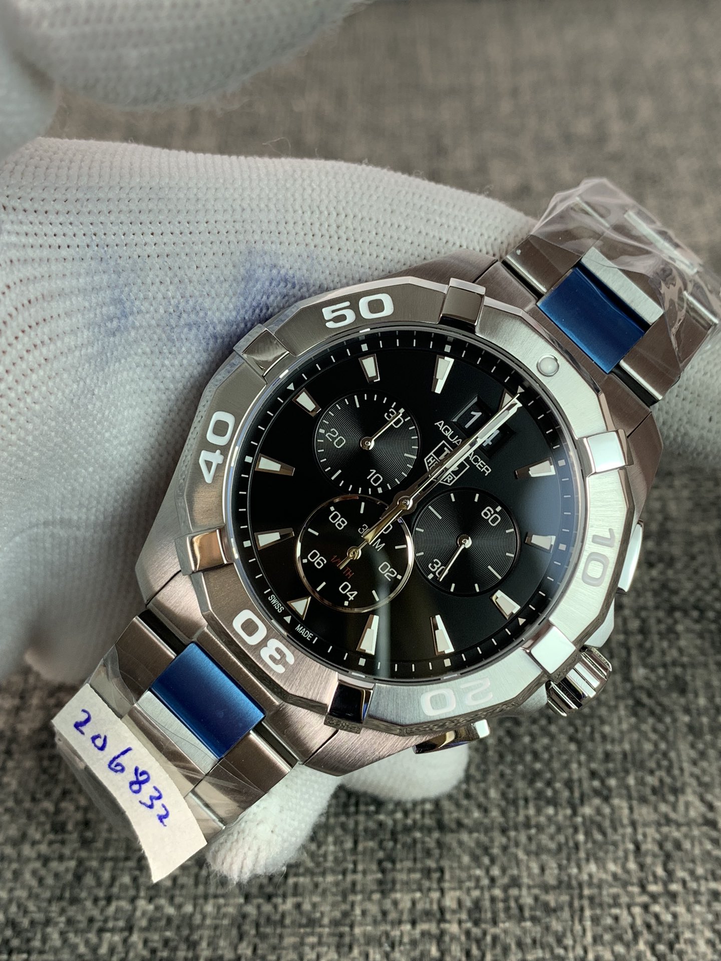 Replica Tag Heuer Men CAY110.BA0927
