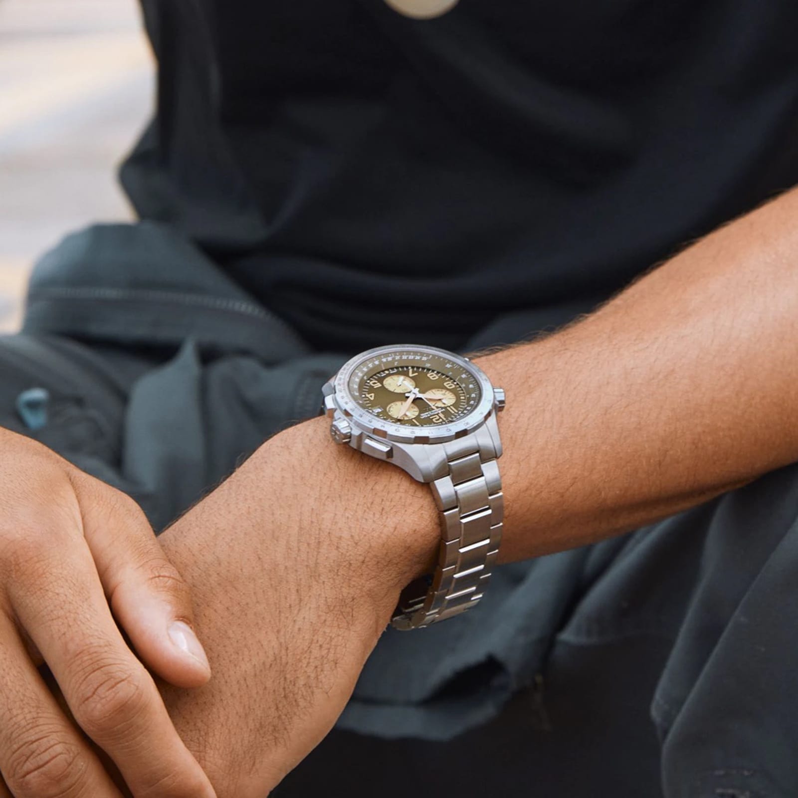 Replica Hamilton Khaki Aviation X-Wind GMT Chrono Quartz 46mm Mens details H77932160 4 Replica Hamilton Khaki Aviation X-Wind GMT Chrono Quartz 46mm Mens details H77932160