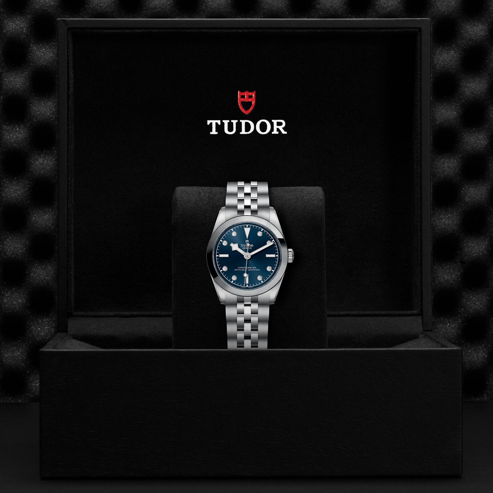 Replica Tudor Black Bay 31 Manufacture Calibre MT5201 (COSC) 31mm Steel Case Steel Bracelet M79600-0005 4 Replica Tudor Black Bay 31 Manufacture Calibre MT5201 (COSC) 31mm Steel Case Steel Bracelet M79600-0005