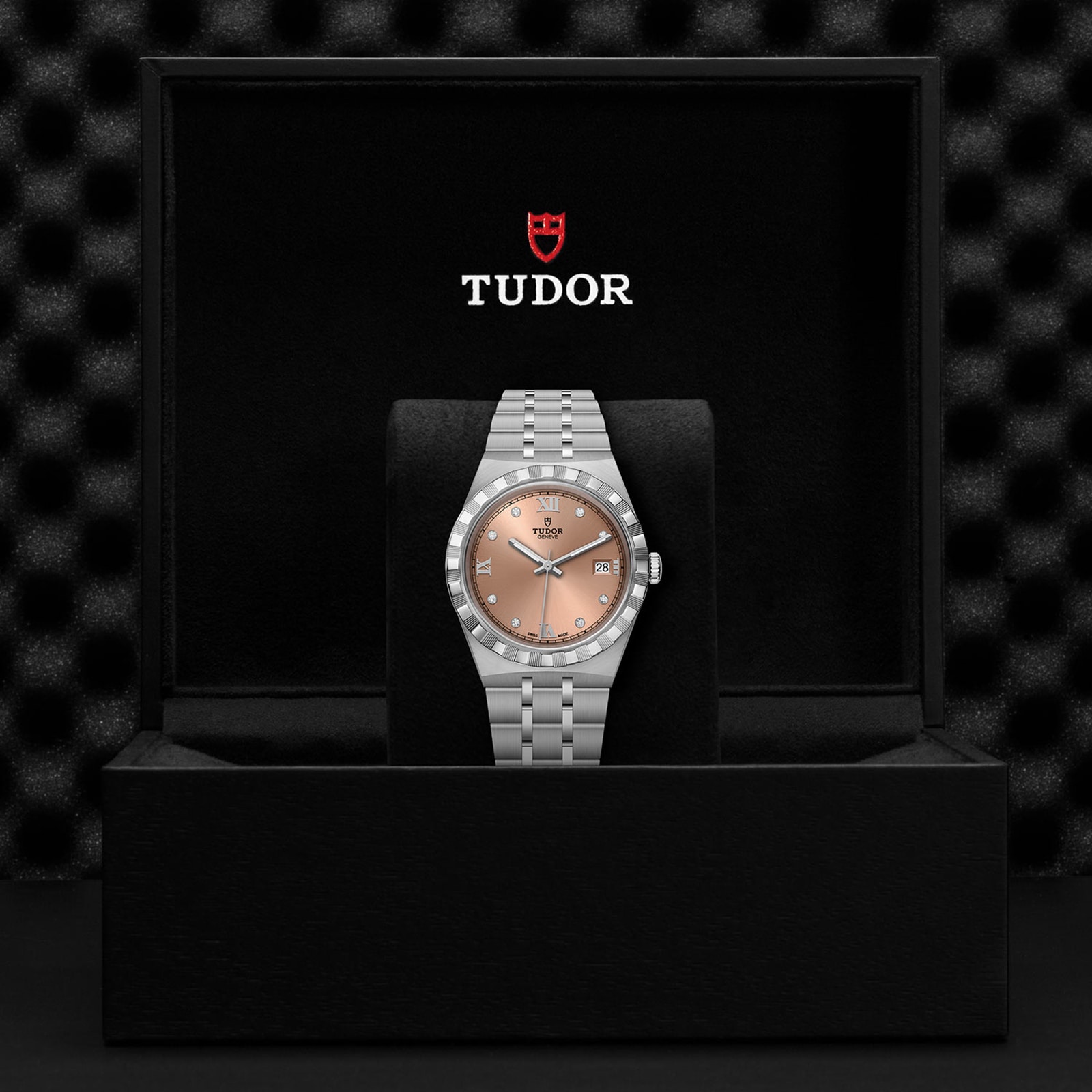 Replica Tudor Royal 38mm Steel Case Diamond-Set Salmon Dial M28500-0009 4 Replica Tudor Royal 38mm Steel Case Diamond-Set Salmon Dial M28500-0009