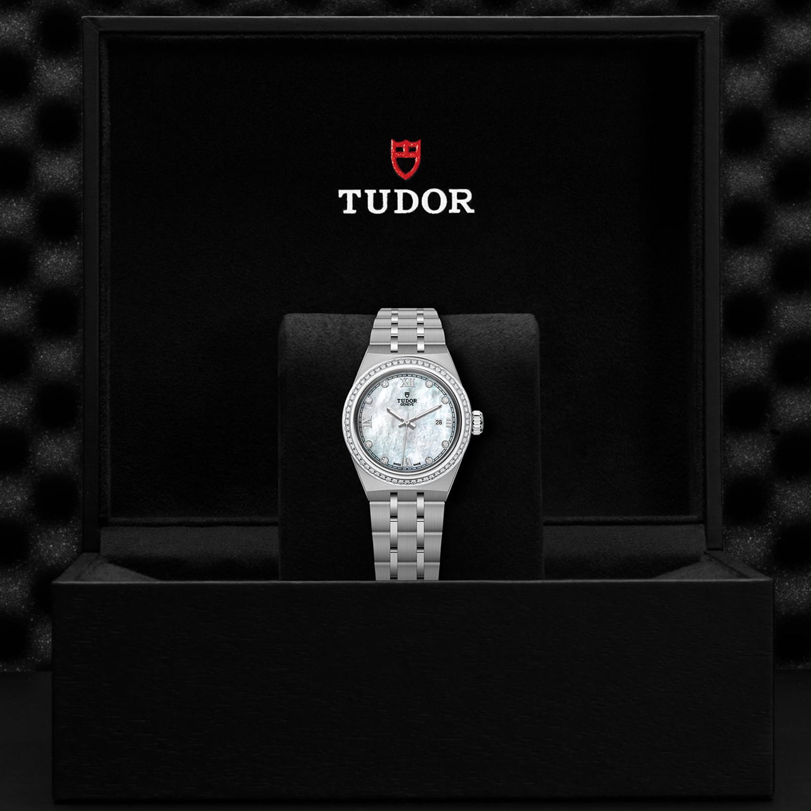 Replica Tudor Royal M28320-0001 4 Replica Tudor Royal M28320-0001