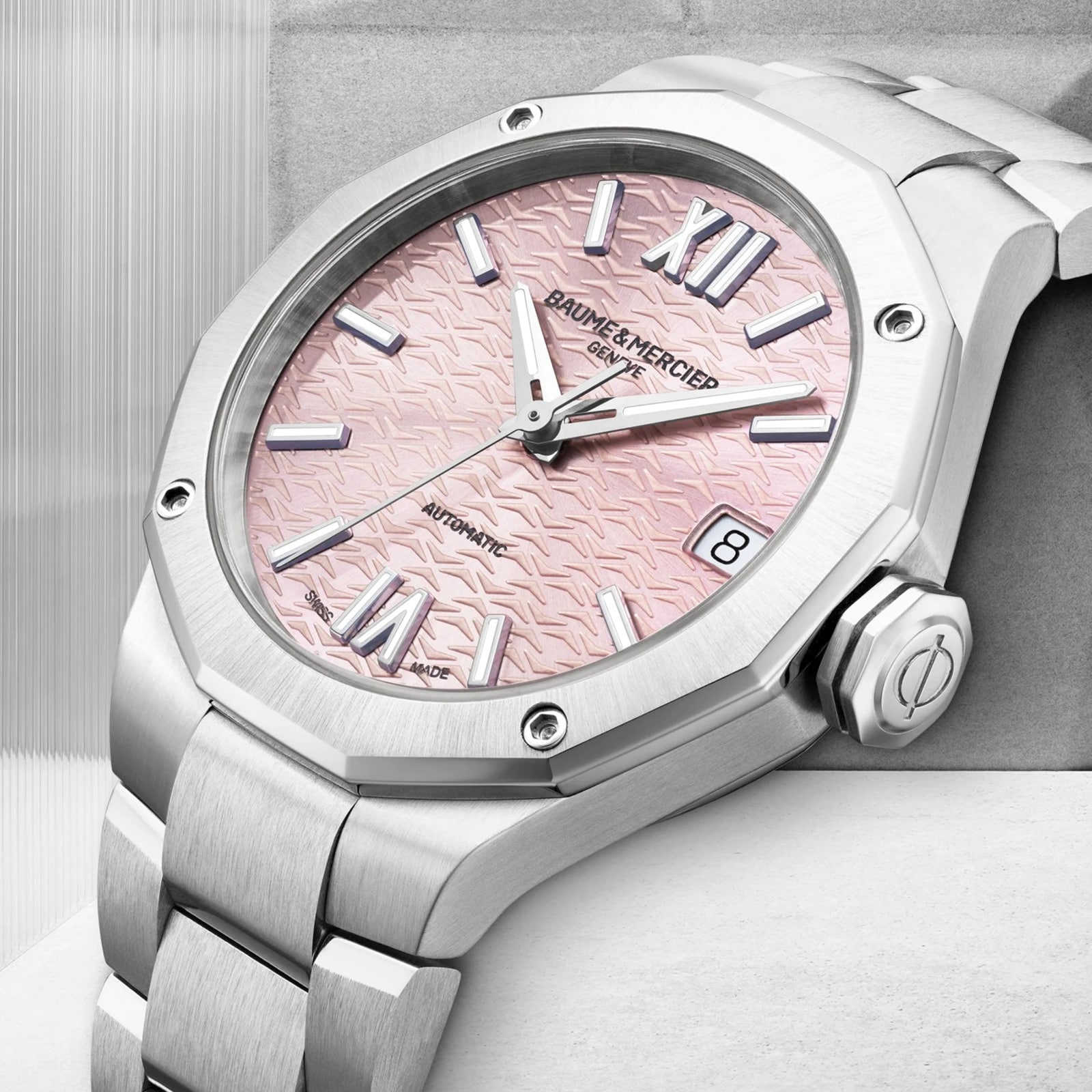 Replica Baume & Mercier Riviera Automatic Ladies details Date Display 33mm BM0A10675