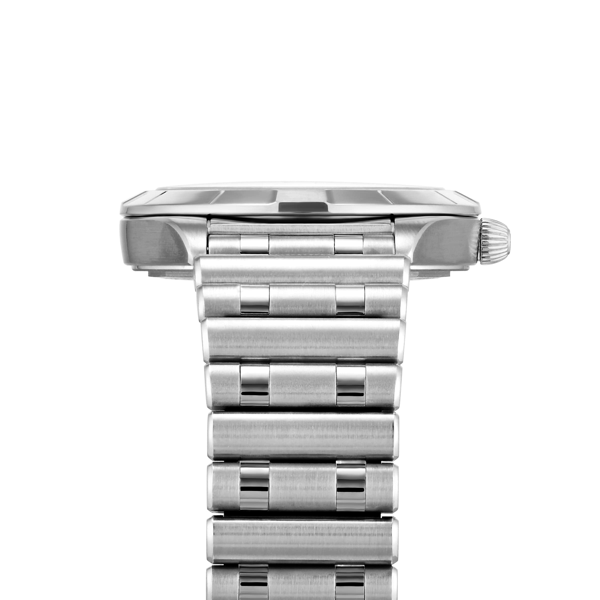 Replica Breitling Chronomat 32 Stainless Steel - White details A77310101A3A1 4 Replica Breitling Chronomat 32 Stainless Steel - White details A77310101A3A1