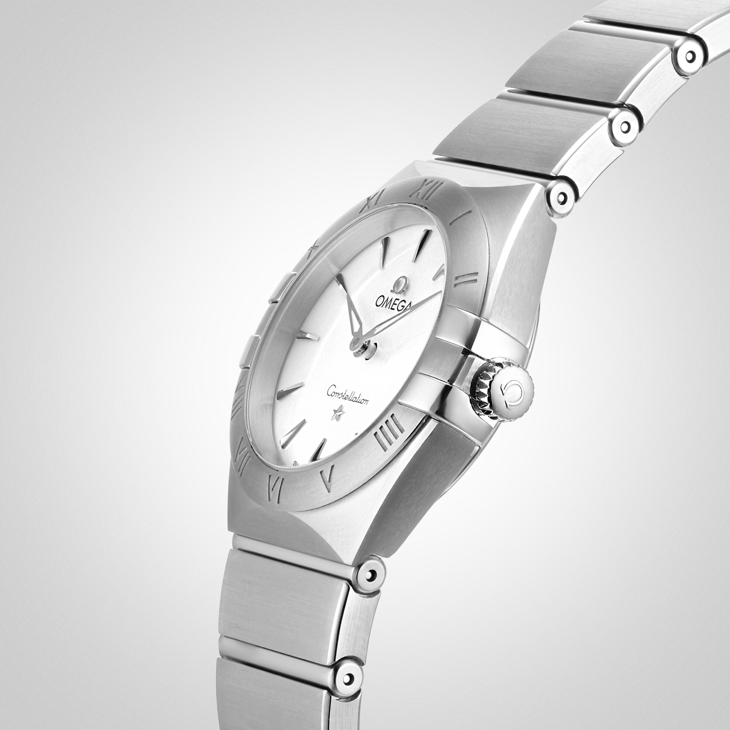 Replica Omega Constellation Manhattan 28mm Ladies details O13110286005001 4 Replica Omega Constellation Manhattan 28mm Ladies details O13110286005001
