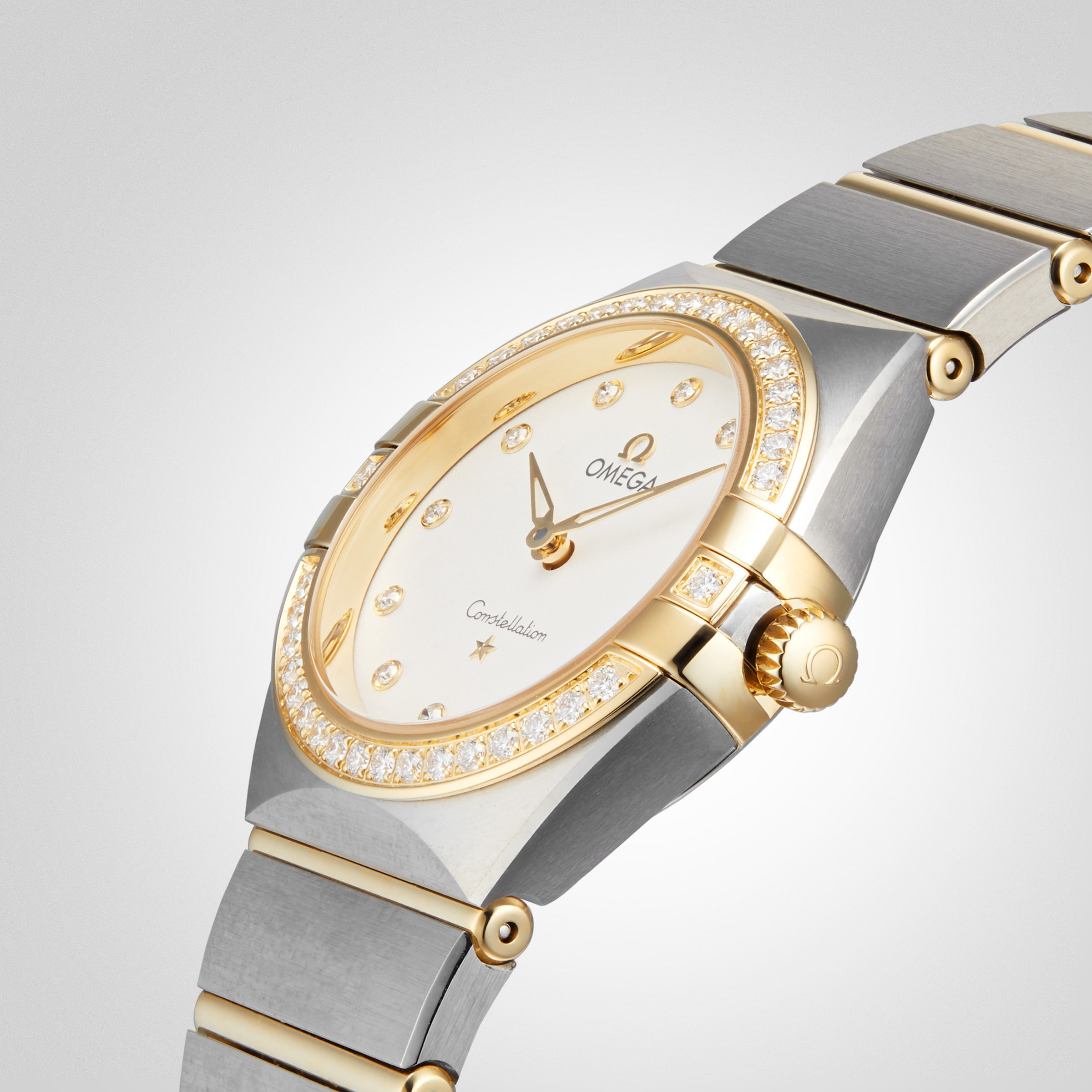 Replica Omega Constellation Manhattan 28mm Ladies details O13125286052002 4 Replica Omega Constellation Manhattan 28mm Ladies details O13125286052002