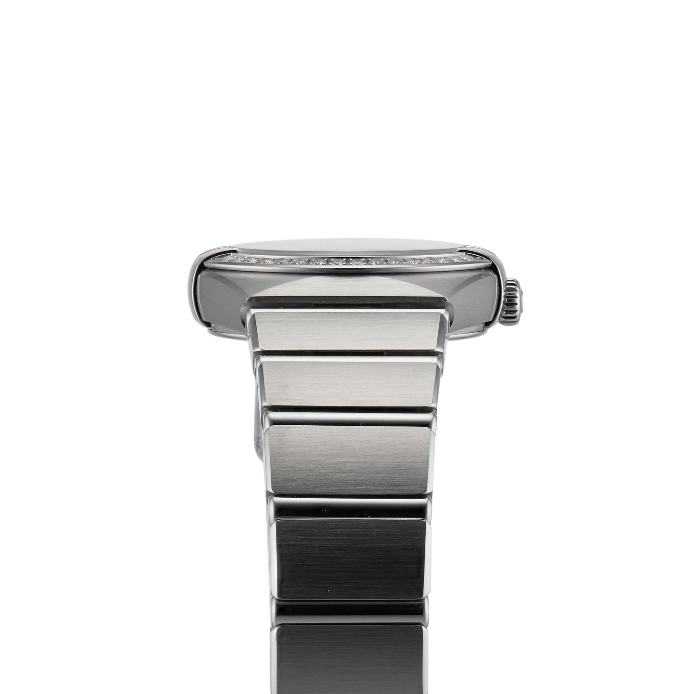 Replica Omega Constellation 25mm Ladies details O13115256053001