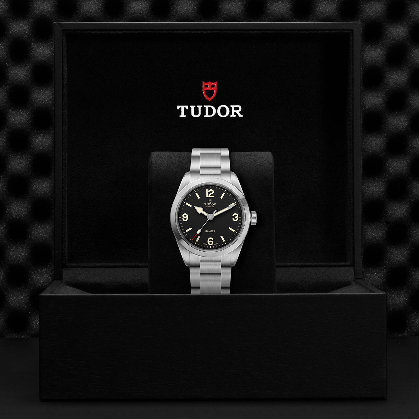 Replica Tudor Ranger 39mm Stainless Steel M79950-0001 4 Replica Tudor Ranger 39mm Stainless Steel M79950-0001