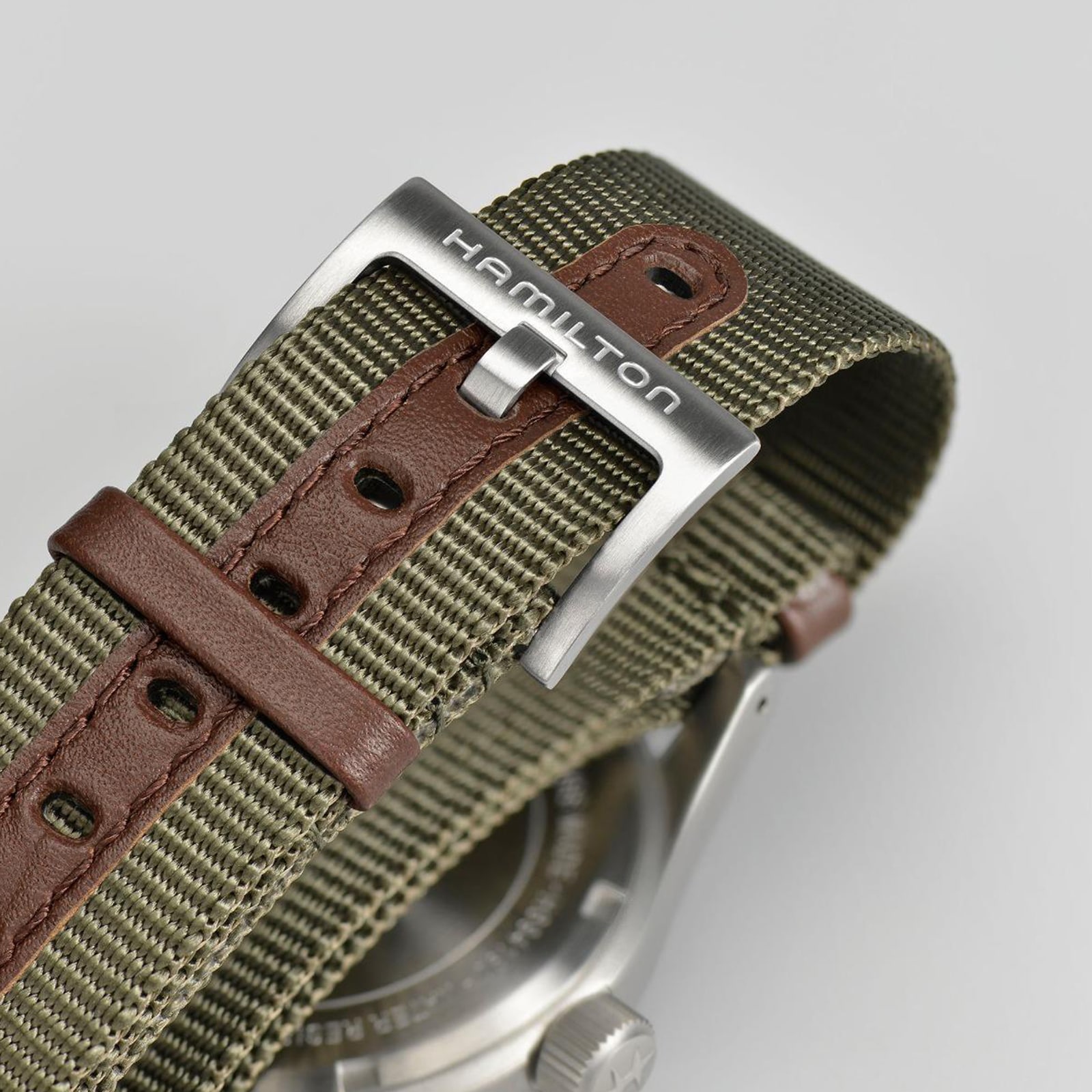 Replica Hamilton Khaki Field 38mm Mens details H69439931