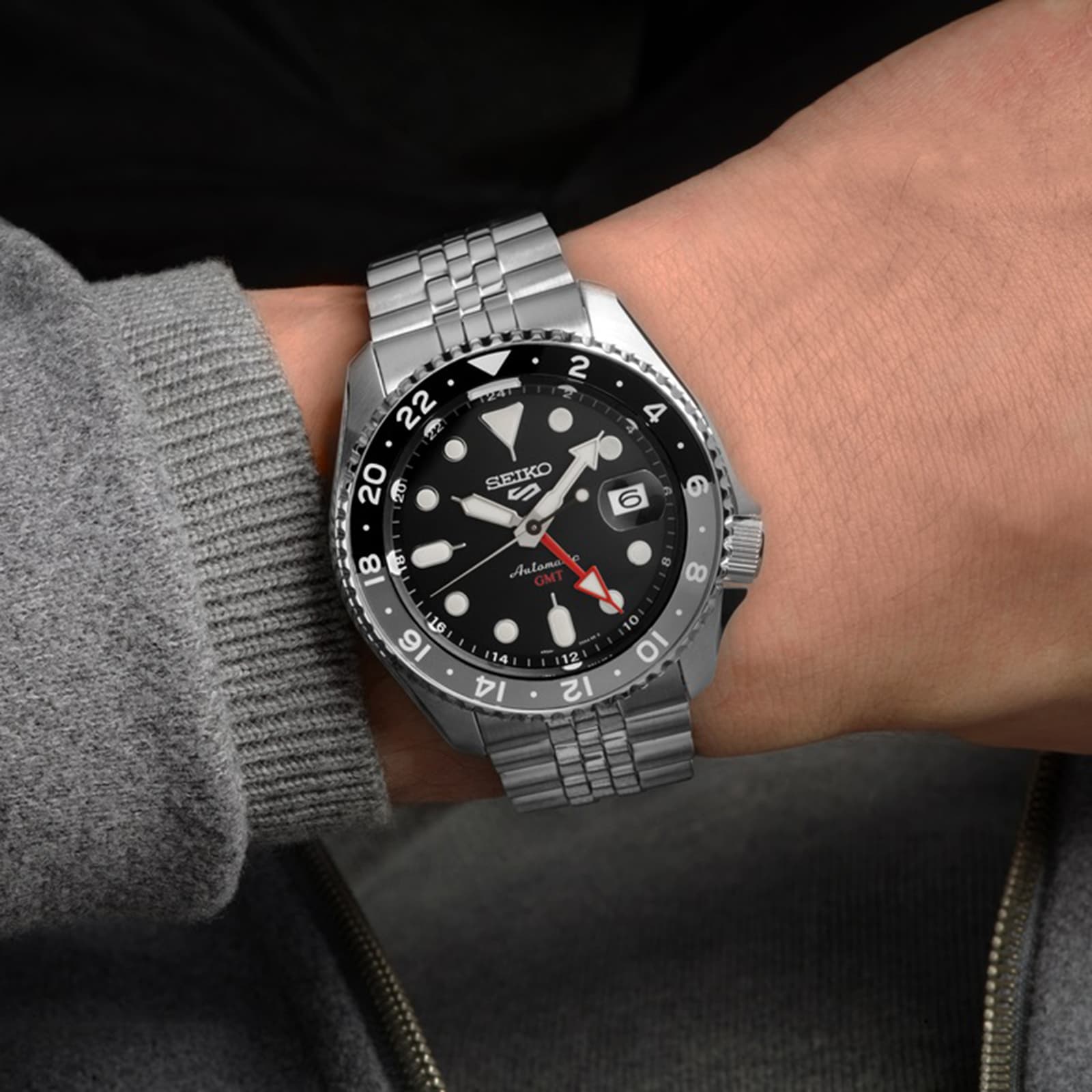 Replica Seiko Black Grape' GMT 42.5mm Mens details SSK001K1