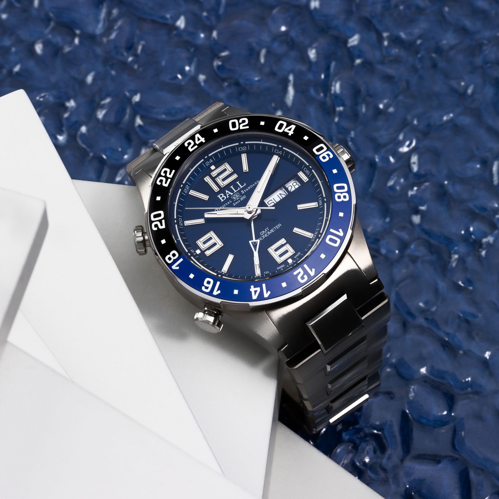 Replica BALL Roadmaster Marine GMT Ceramic 40mm Limited Edition Mens details Black DG3000A-S1CJ-BE 4 Replica BALL Roadmaster Marine GMT Ceramic 40mm Limited Edition Mens details Black DG3000A-S1CJ-BE