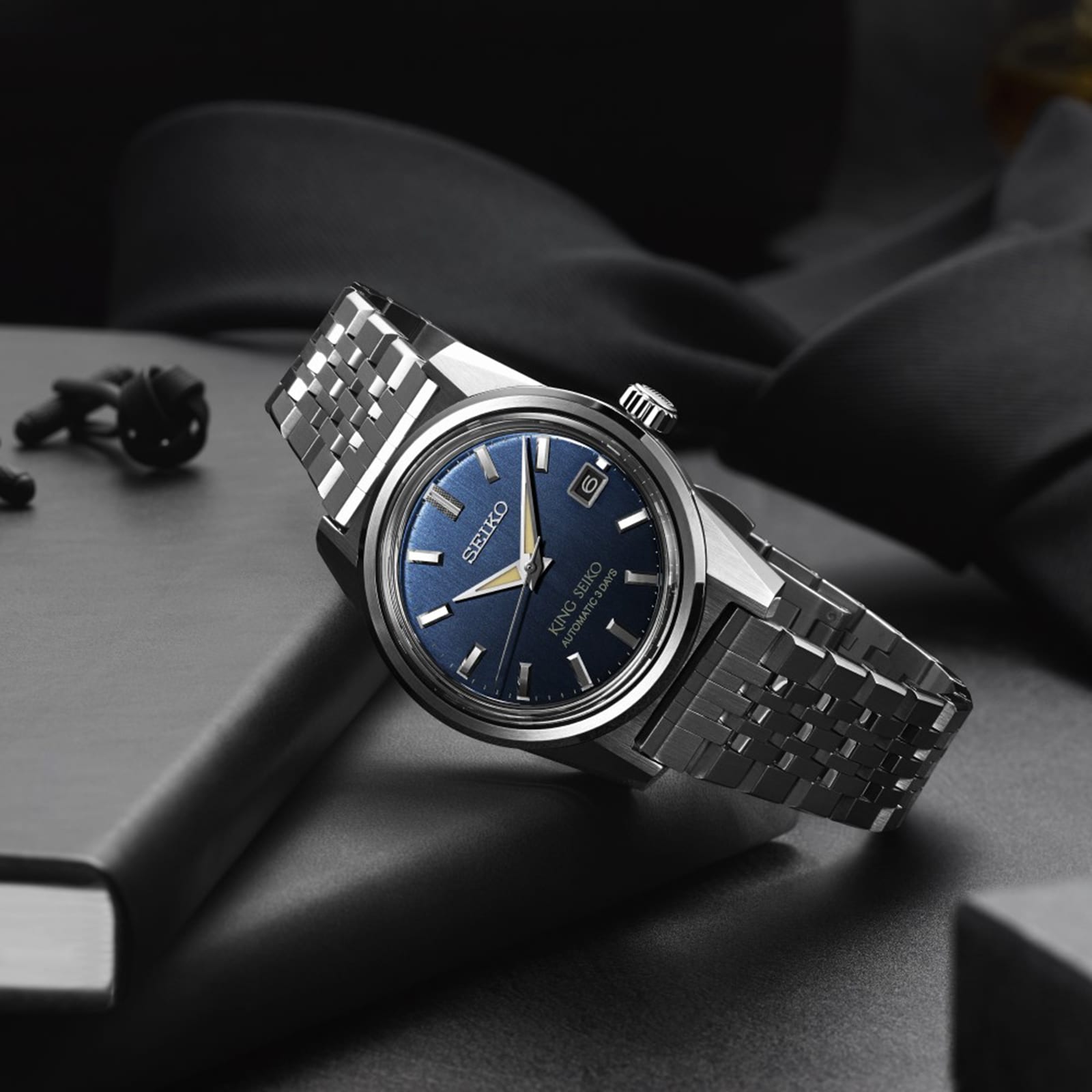 Replica Seiko King Seiko 'Indigo Denim' 6R55 3 Day Power Reserve 38.3mm Mens details SPB389J1