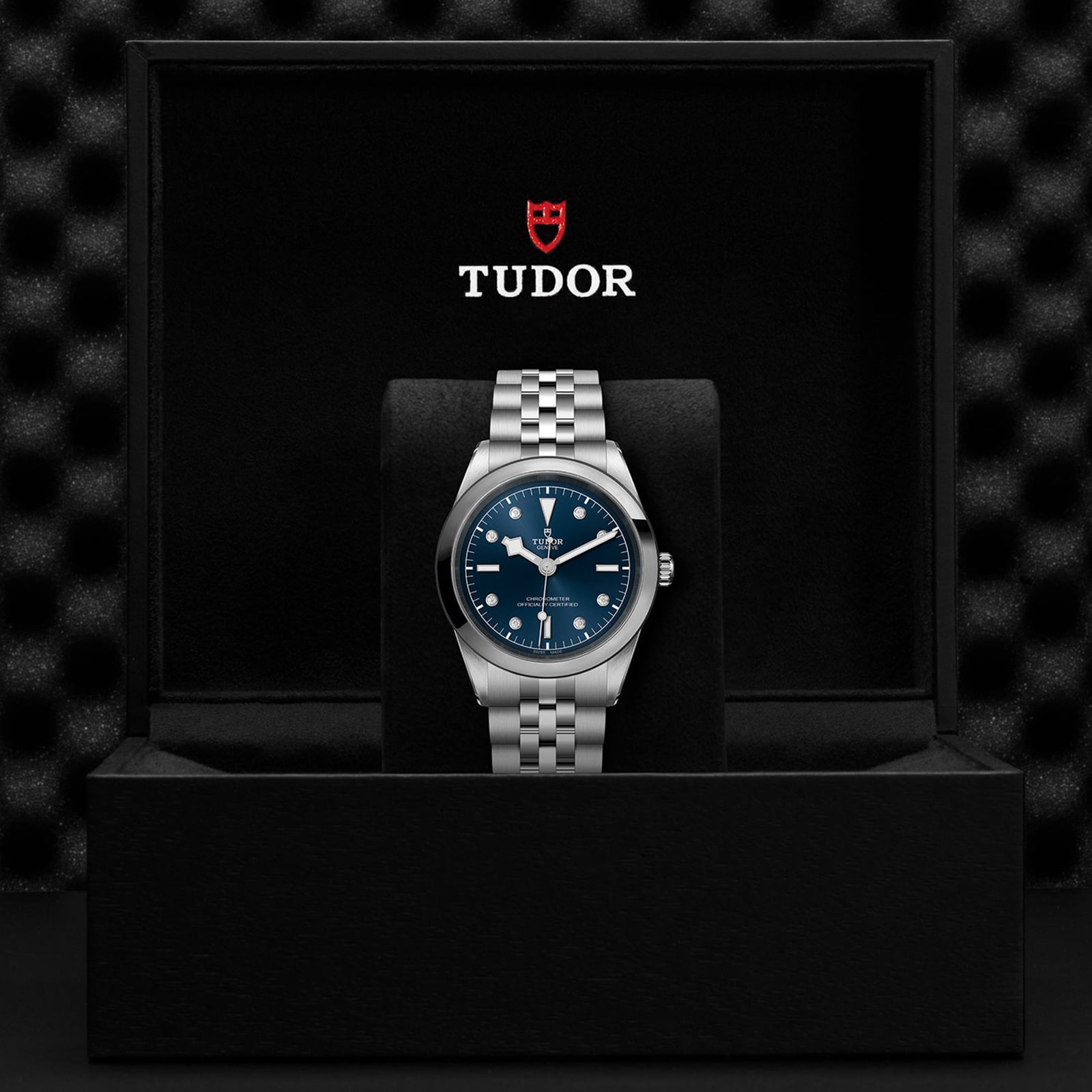 Replica Tudor Black Bay 41 Manufacture Calibre MT5601 (COSC) 41mm Steel Case Steel Bracelet M79680-0005 4 Replica Tudor Black Bay 41 Manufacture Calibre MT5601 (COSC) 41mm Steel Case Steel Bracelet M79680-0005