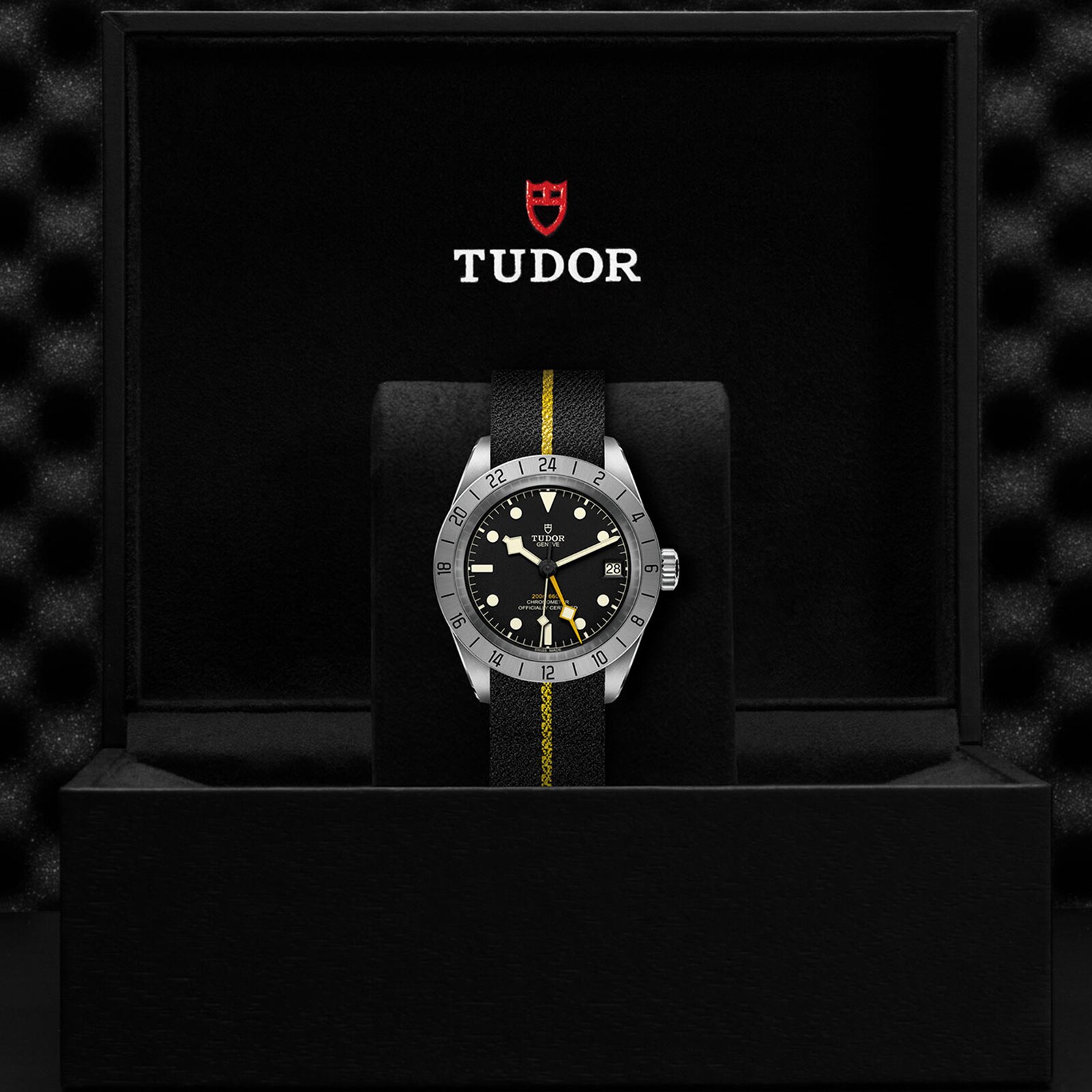 Replica Tudor Black Bay Pro M79470-0002