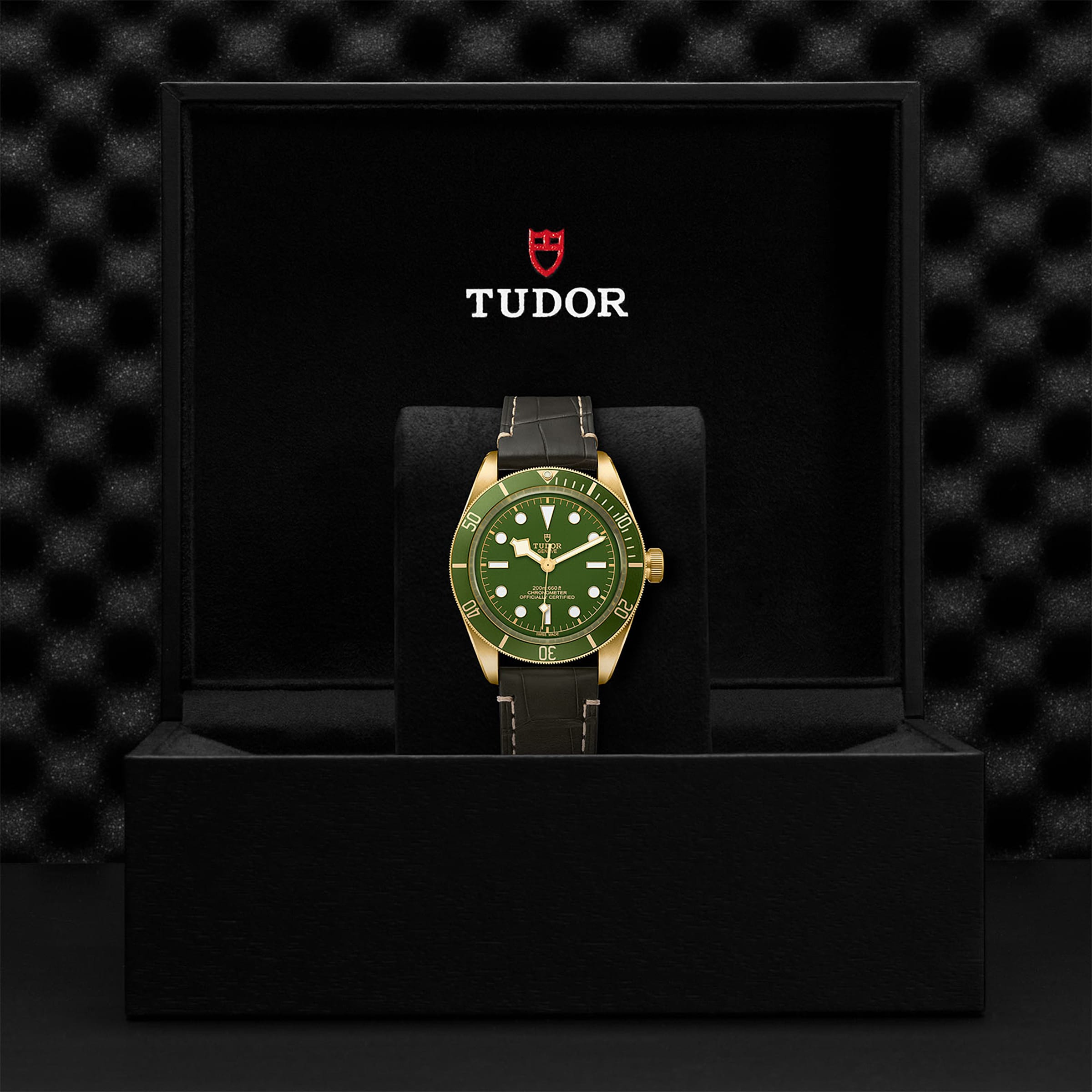 Replica Tudor Black Bay Fifty-Eight 18k M79018V-0002 4 Replica Tudor Black Bay Fifty-Eight 18k M79018V-0002