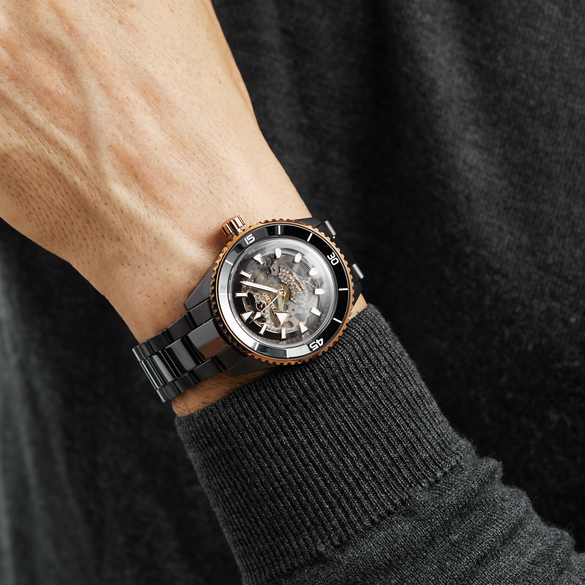 Replica Rado Rado Captain Cook High-Tech Ceramic 43mm Mens details R32127162