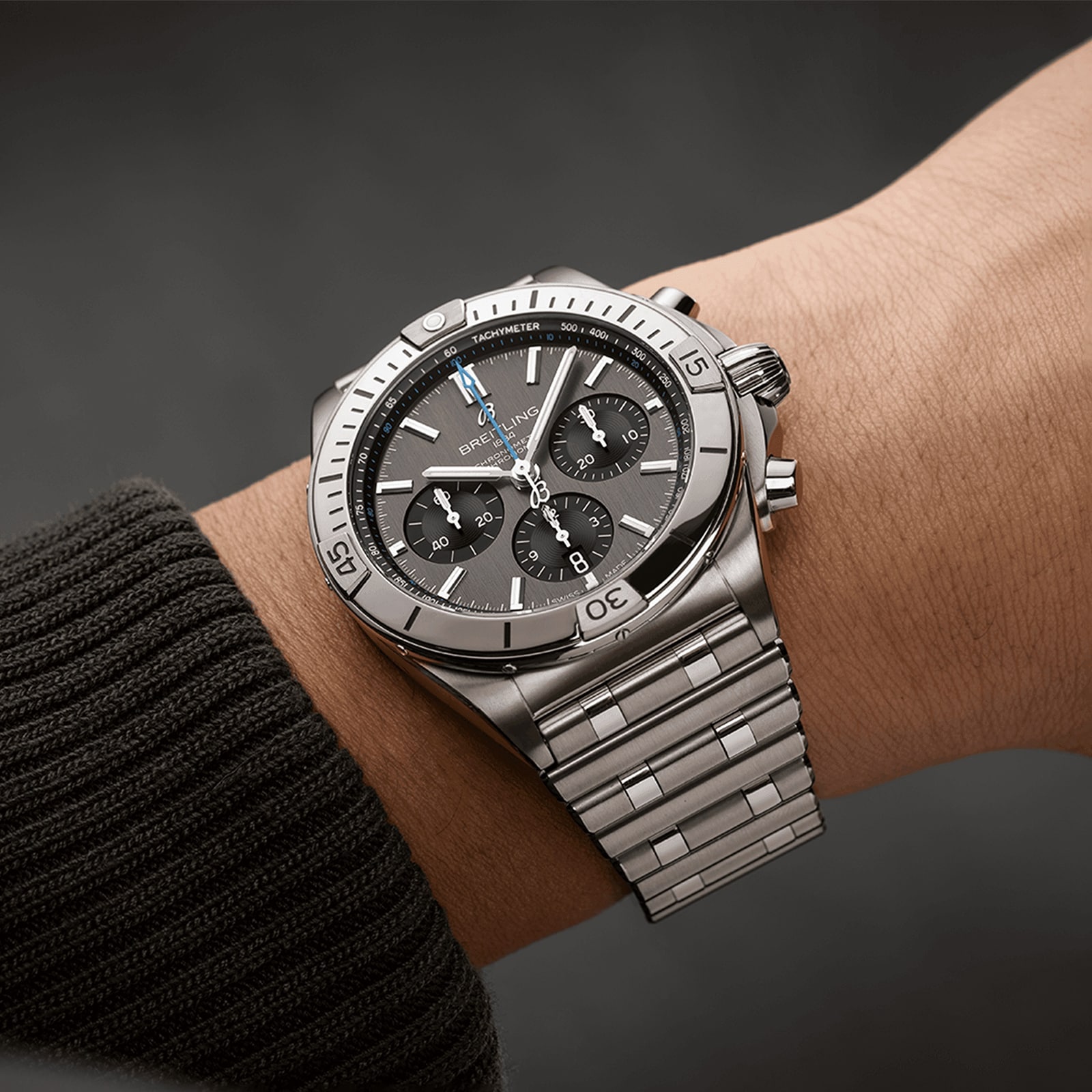 Replica Breitling Chronomat B01 42mm Mens details Grey Stainless Steel EB0134101M1E1 4 Replica Breitling Chronomat B01 42mm Mens details Grey Stainless Steel EB0134101M1E1