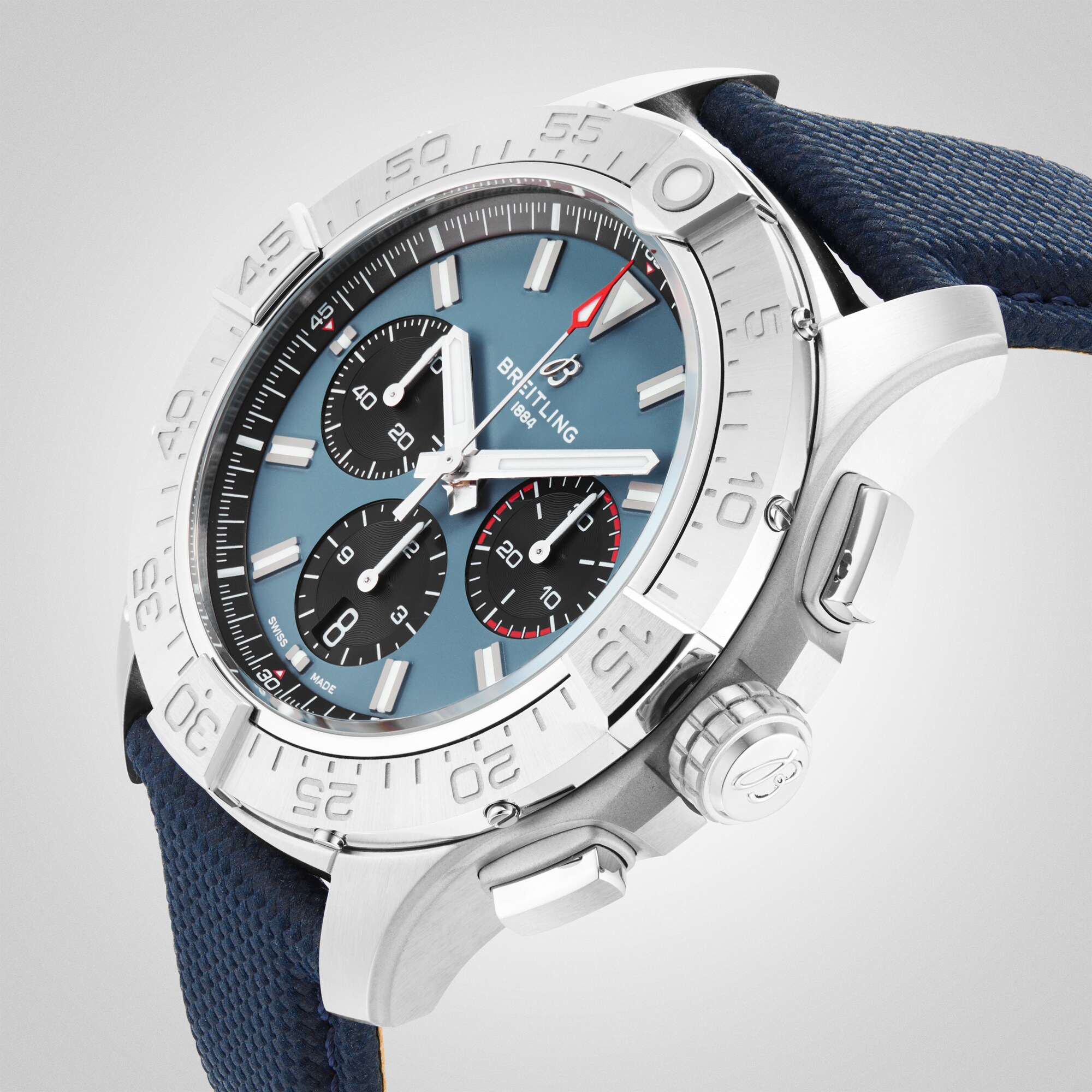 Replica Breitling Avenger Chronograph B01 44mm Mens details Blue Leather AB0147101C1X1 4 Replica Breitling Avenger Chronograph B01 44mm Mens details Blue Leather AB0147101C1X1