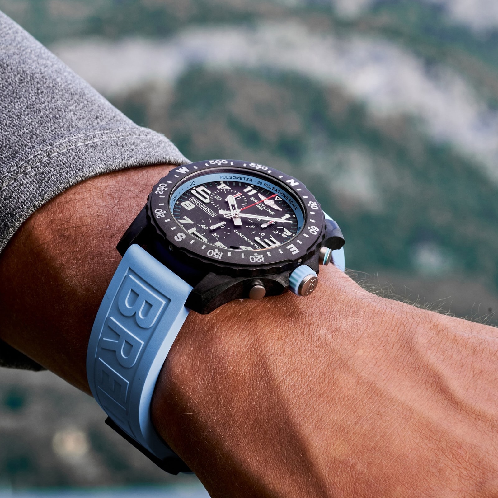 Replica Breitling Endurance Pro 44mm Turquoise Rubber Strap details X82310281B1S1