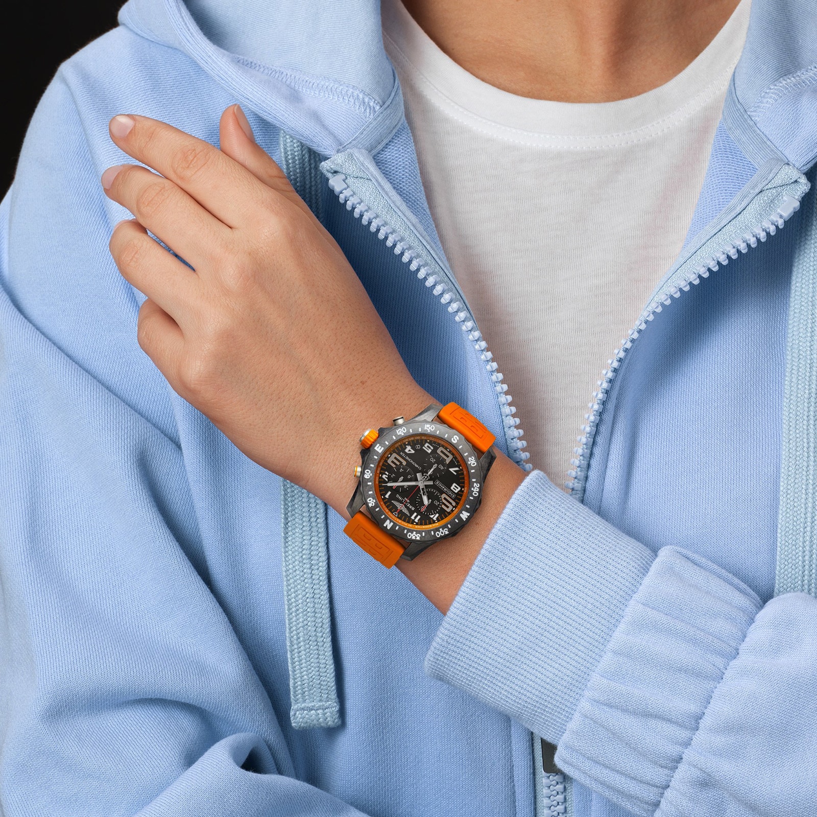 Replica Breitling Endurance Pro 44mm Orange Rubber Strap details X82310A51B1S1 4 Replica Breitling Endurance Pro 44mm Orange Rubber Strap details X82310A51B1S1