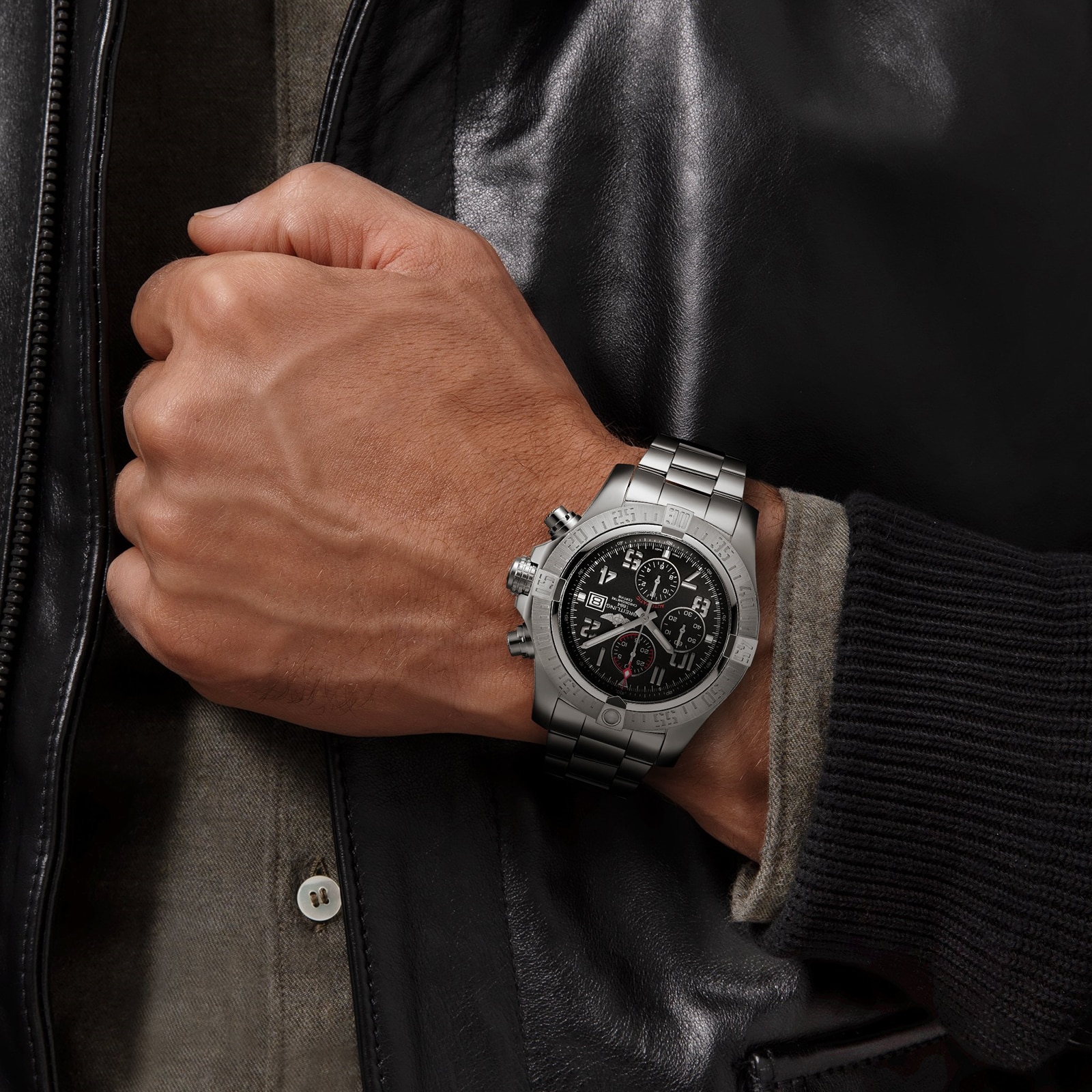 Replica Breitling Avenger Chronograph 43 Stainless Steel details A13385101C1A1 4 Replica Breitling Avenger Chronograph 43 Stainless Steel details A13385101C1A1